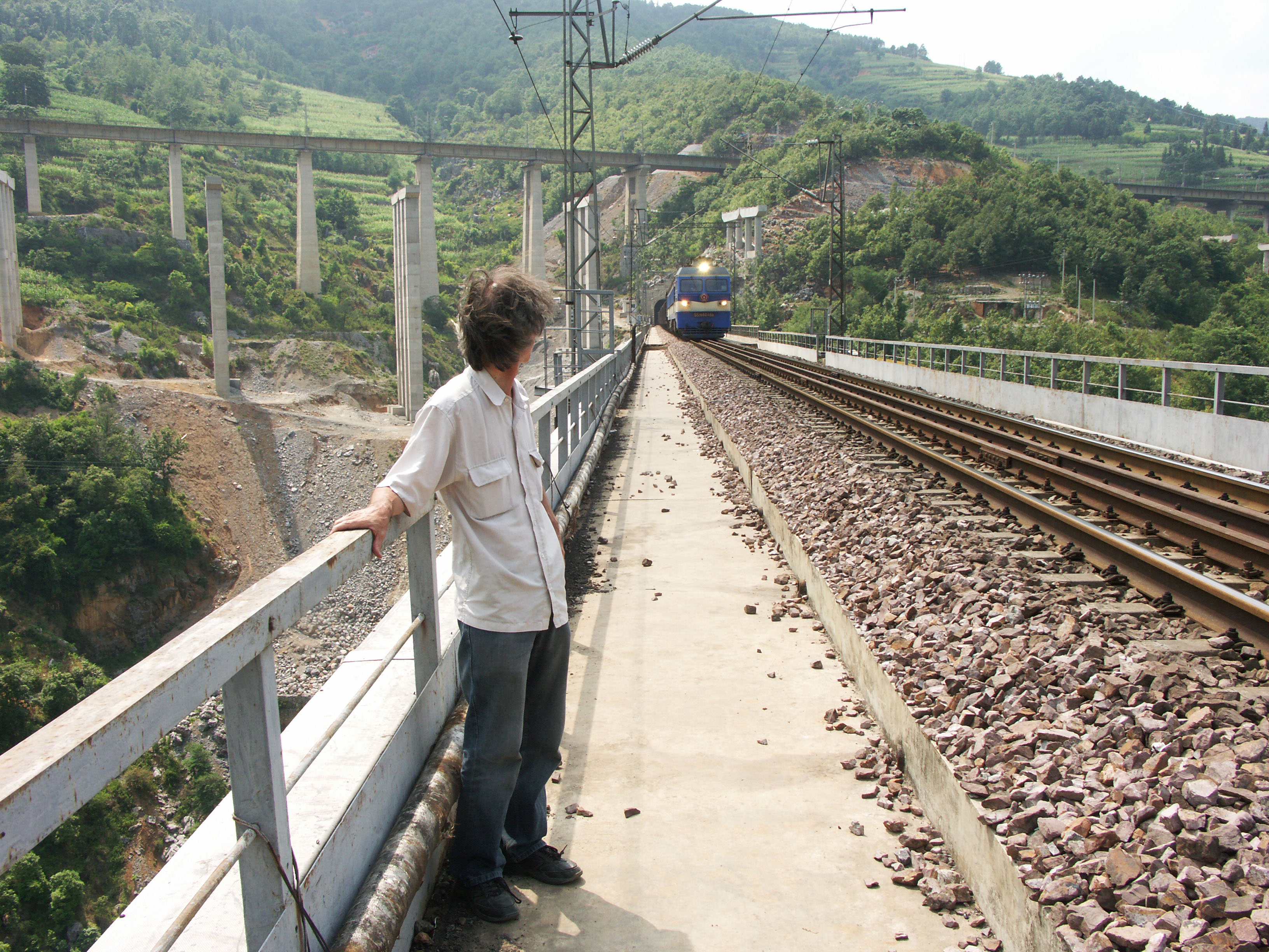 Beipanjiang2011RailwayRoger2 copy.jpg