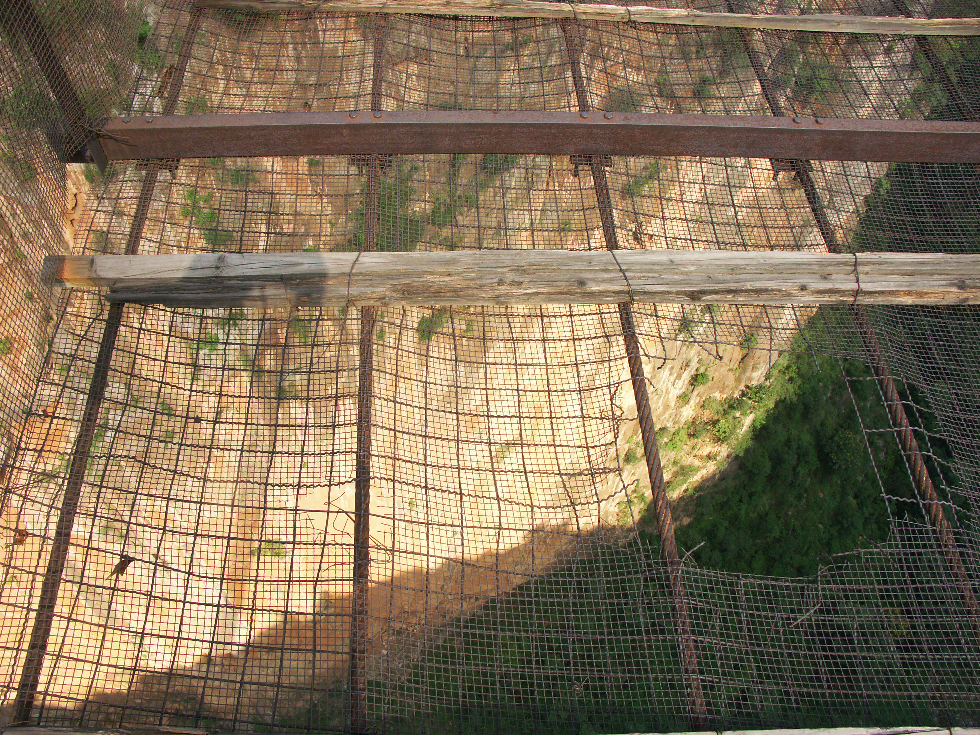 Beipanjiang2011RailwayFootbridge23.jpg