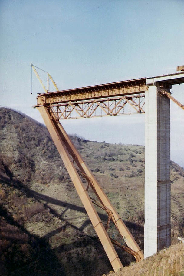 49SfalassaBridge.jpg