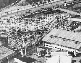 CycloneBrussels Exposition 1935Aerial copy.jpg