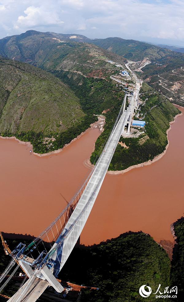 Honghe Bridge JianyuanRed.jpg