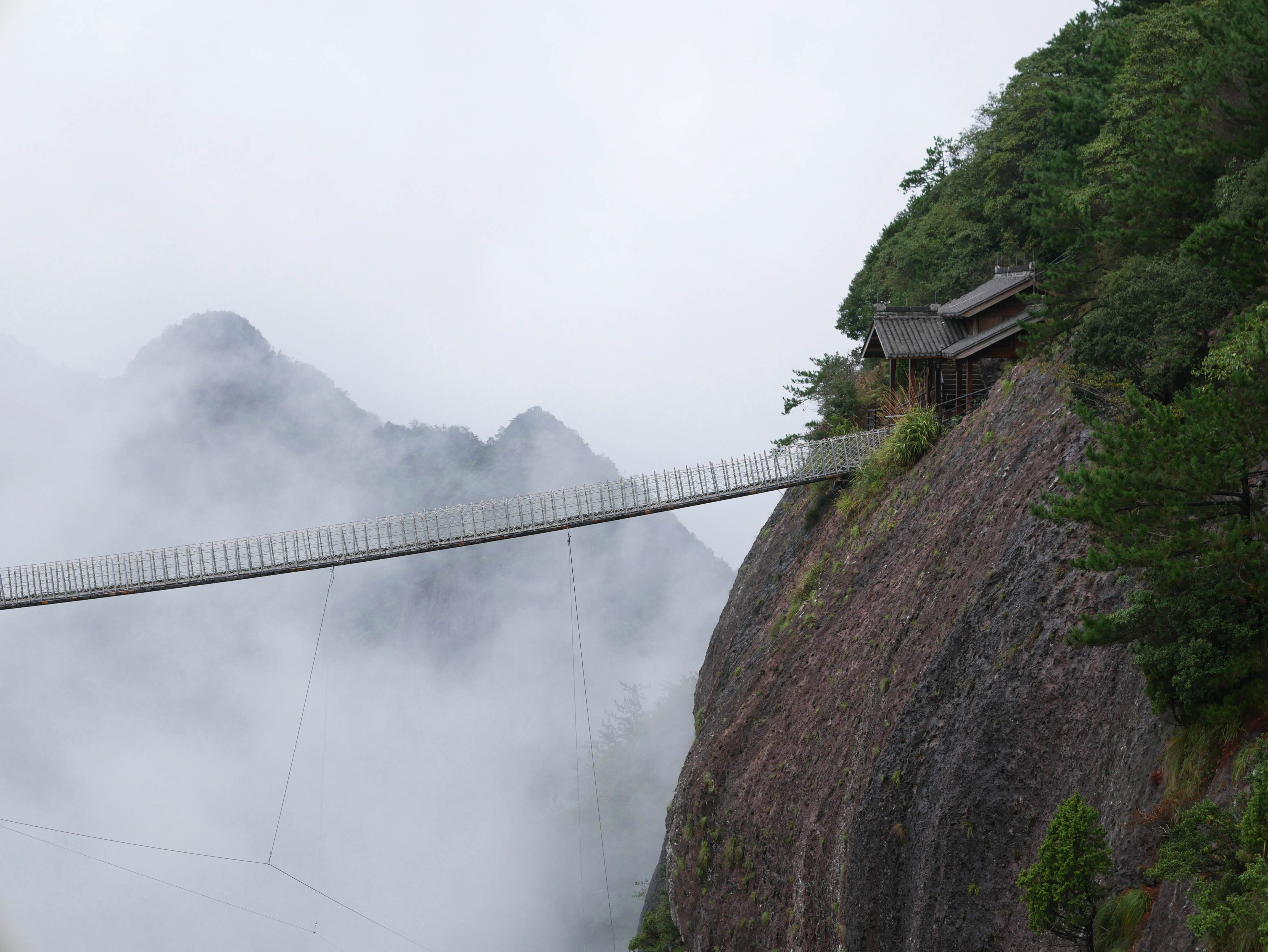 NanhaiFootbridgeEnd3.JPG