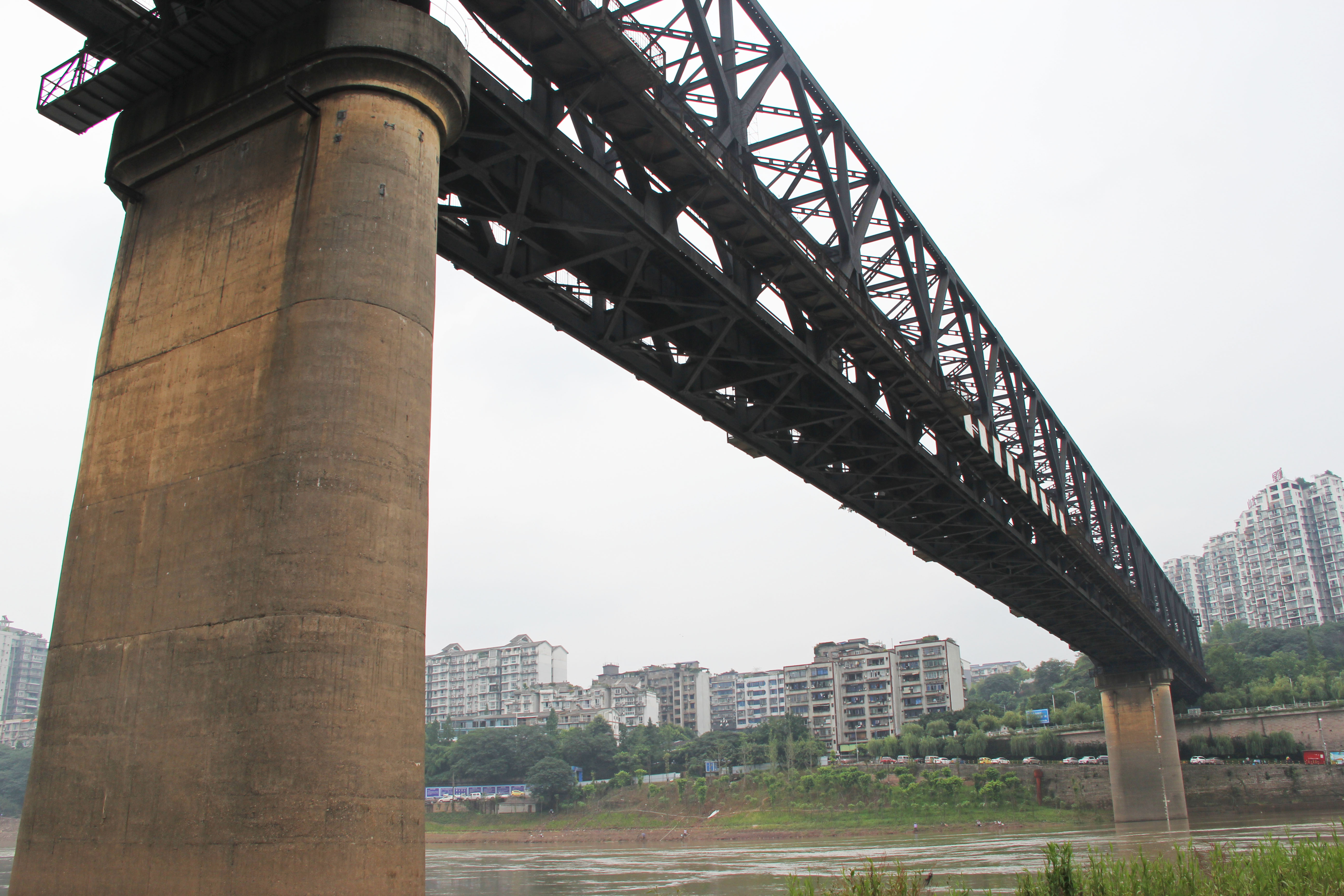 320YibinRailwayUnderside copy.JPG