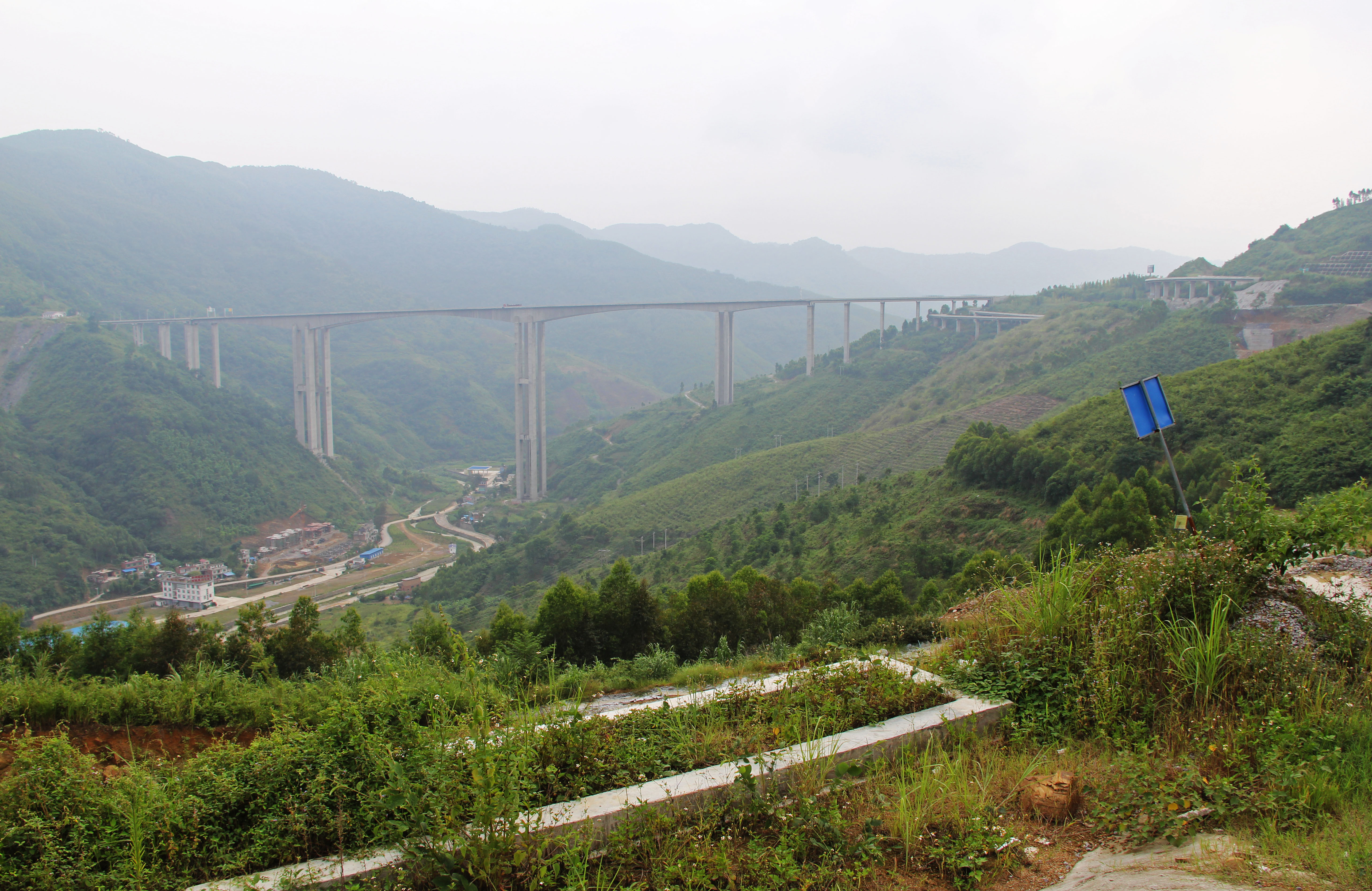 ZhegaoWideView.jpg