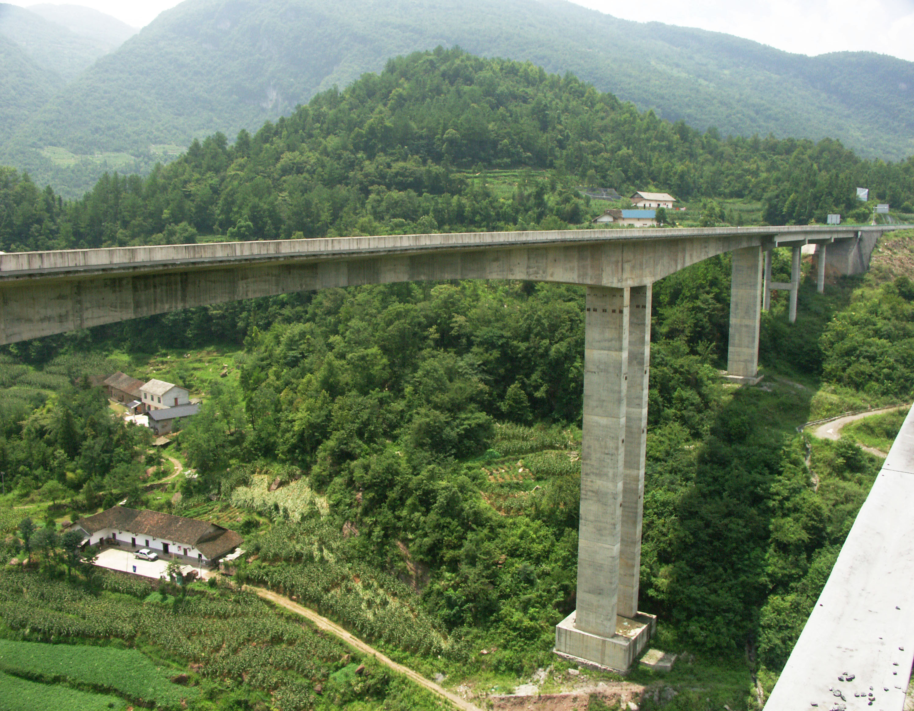 YuquanxiBridgeView6.jpg