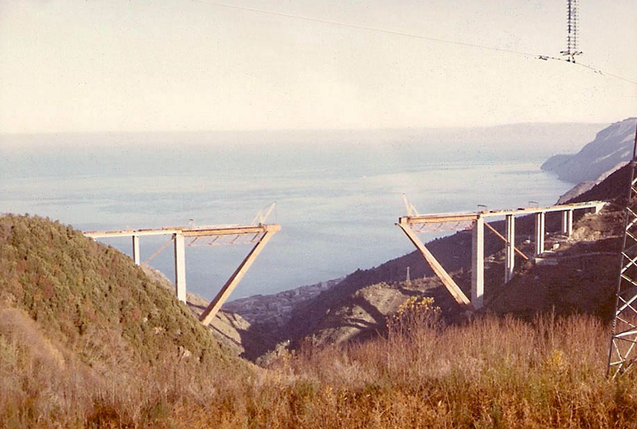 46SfalassaBridge.jpg