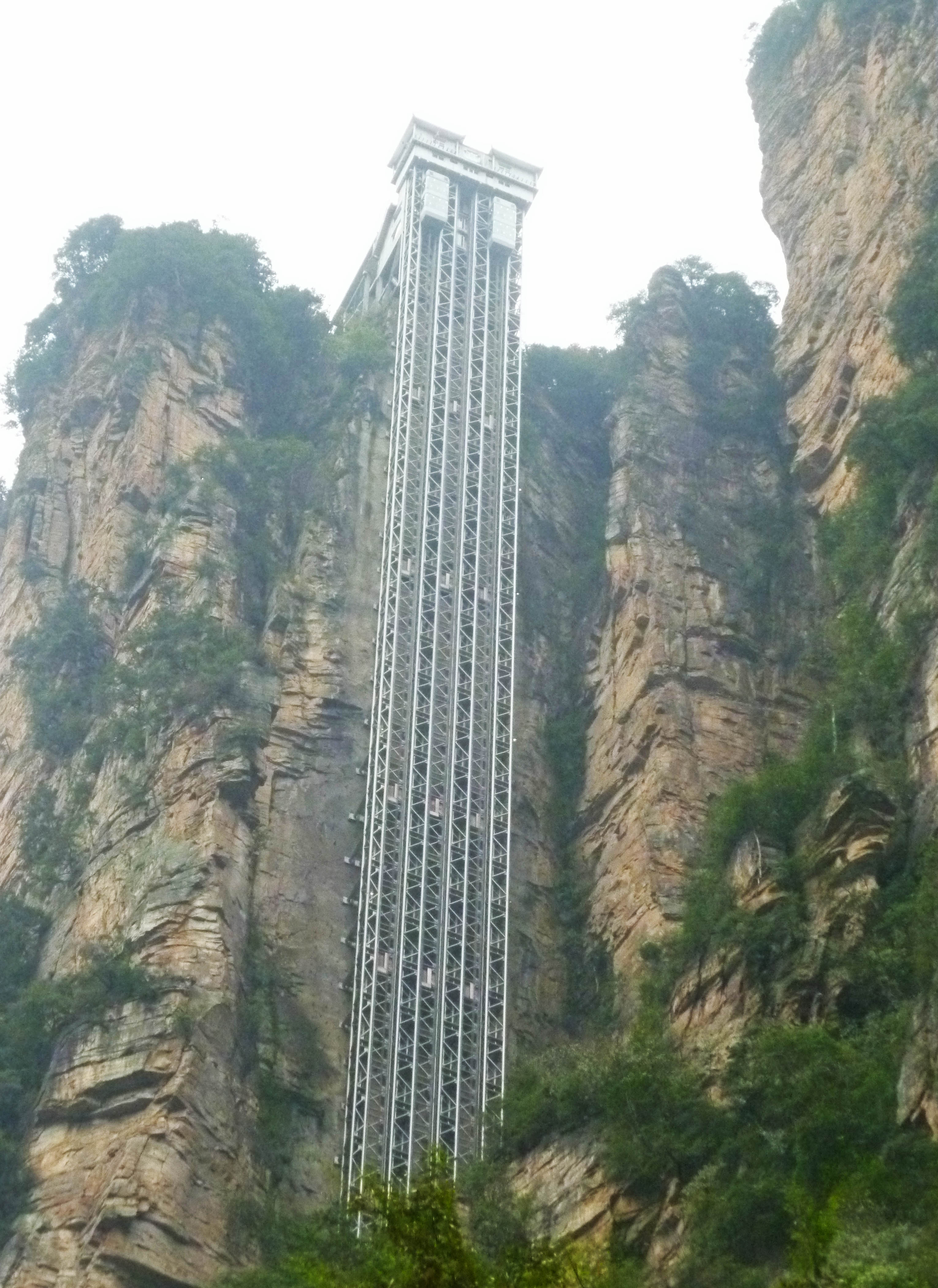 ZhangjiajieParkElevatorByJohn copy.jpg