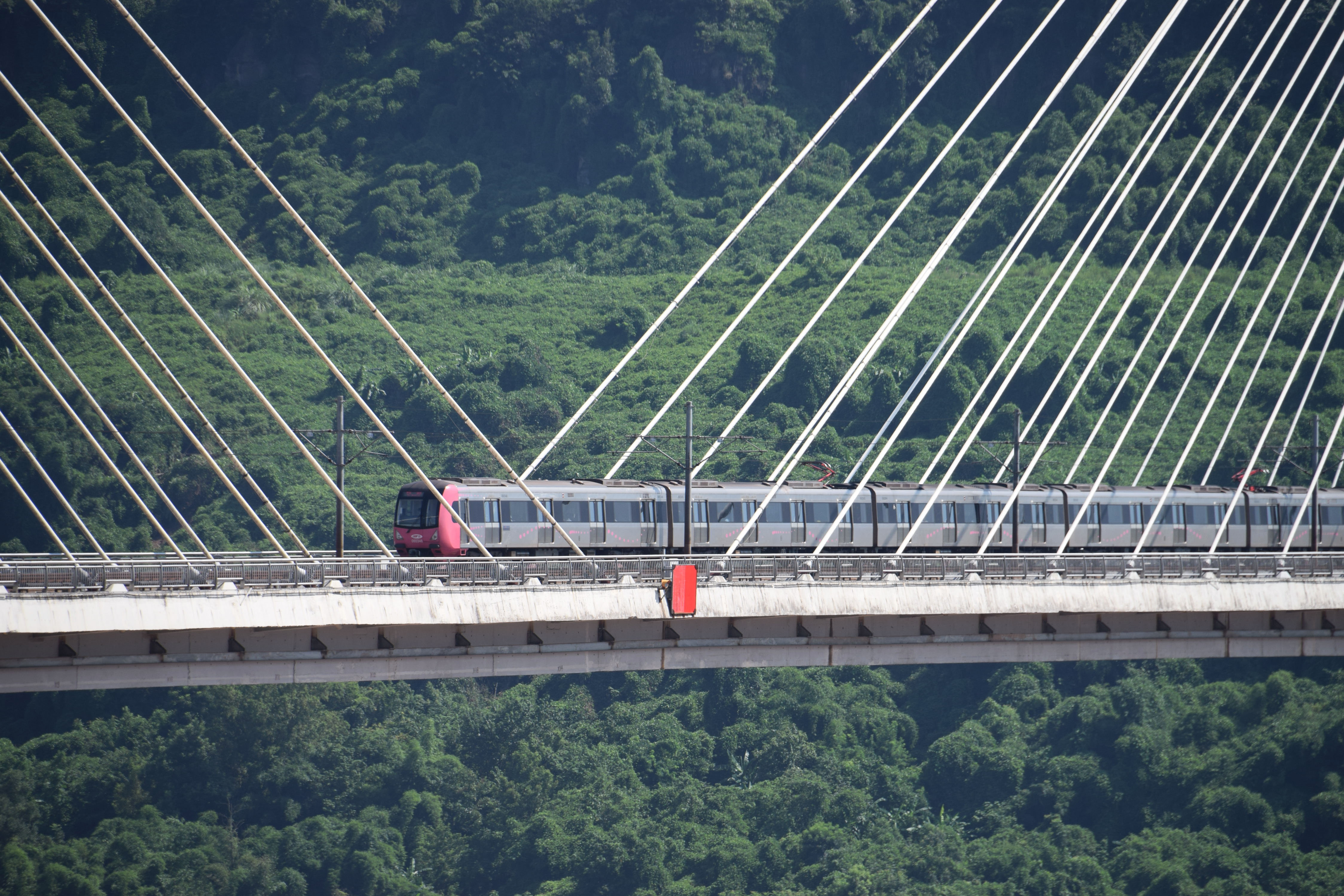 Caijia Jialing MetroLonglensByWang.jpg