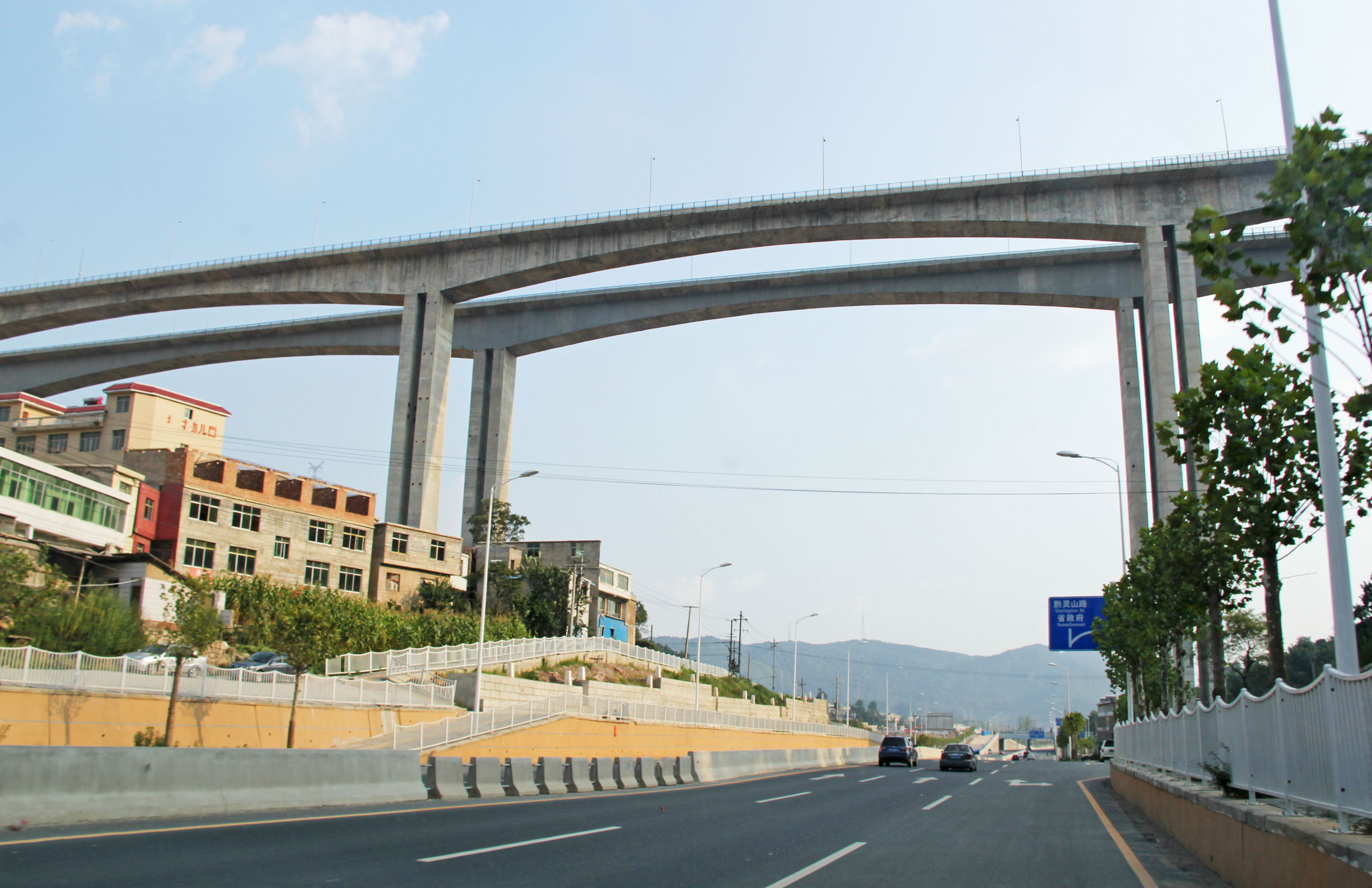 150PianpoBeamViaduct&Sky.jpg