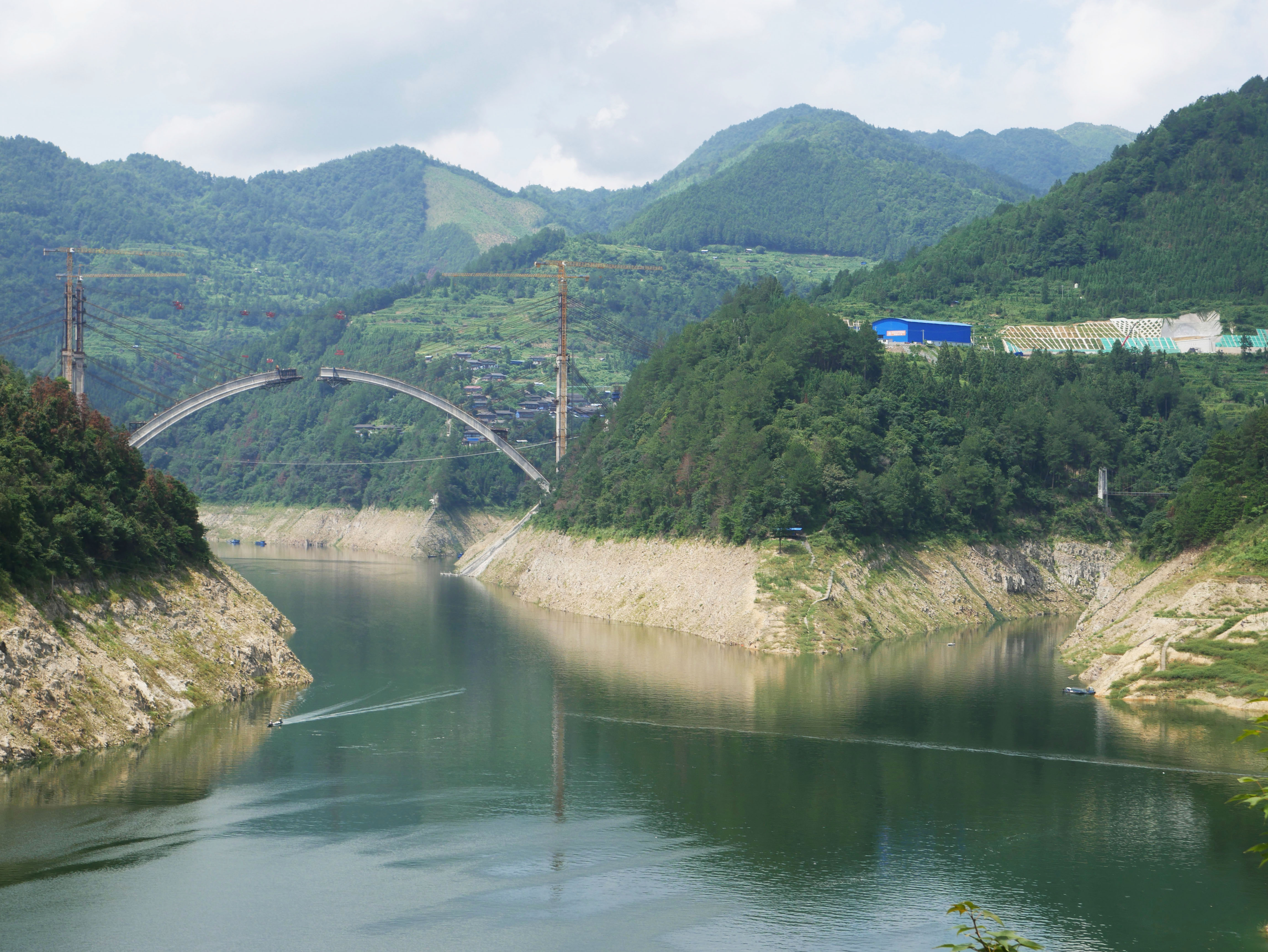 JianliArchTreesReservoir.JPG