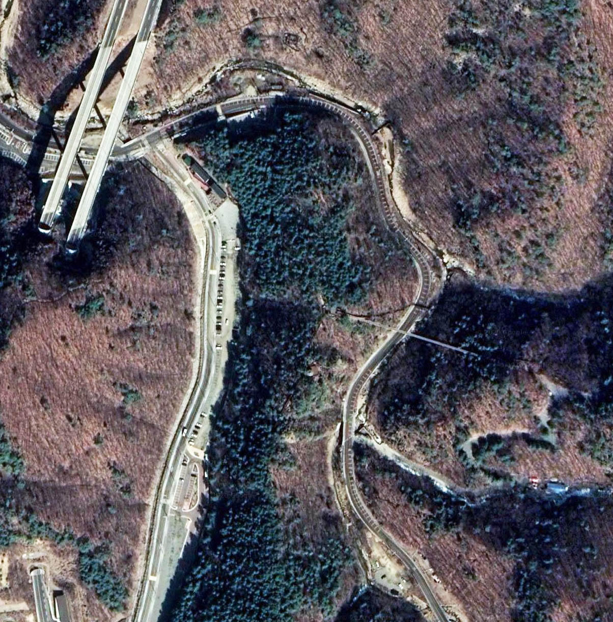 Gyeonggi Paju Gamaksan Satellite.jpg