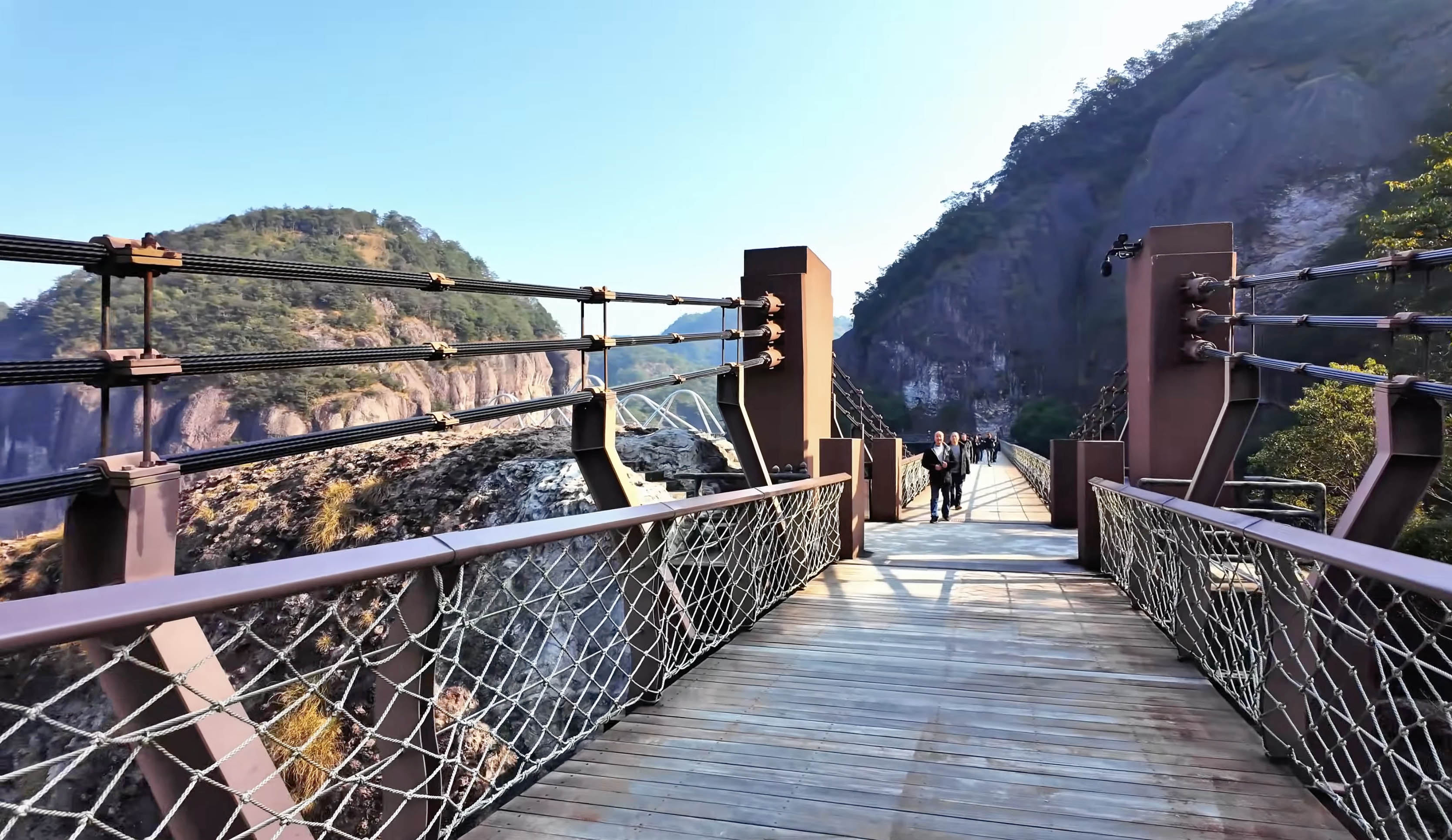Footbridge of Dreams Come TrueCenterNets.jpg