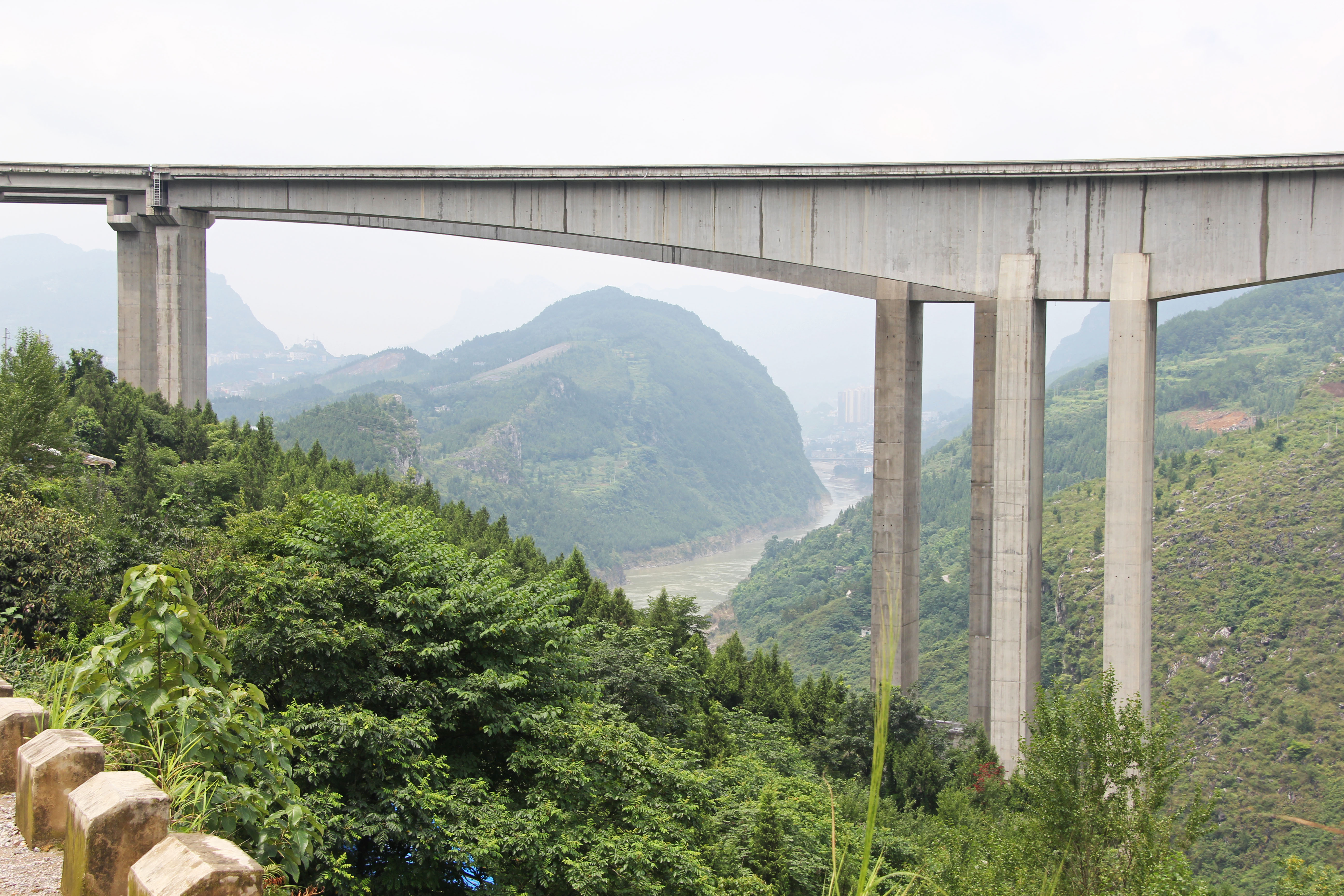 WujiangYanrongWestPier.jpg