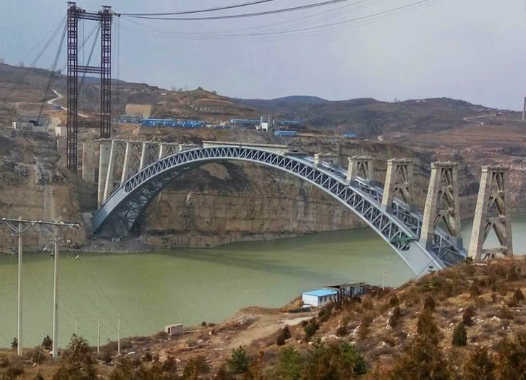 Huanghe Railway Bridge ZhunshuoHighline2.jpg