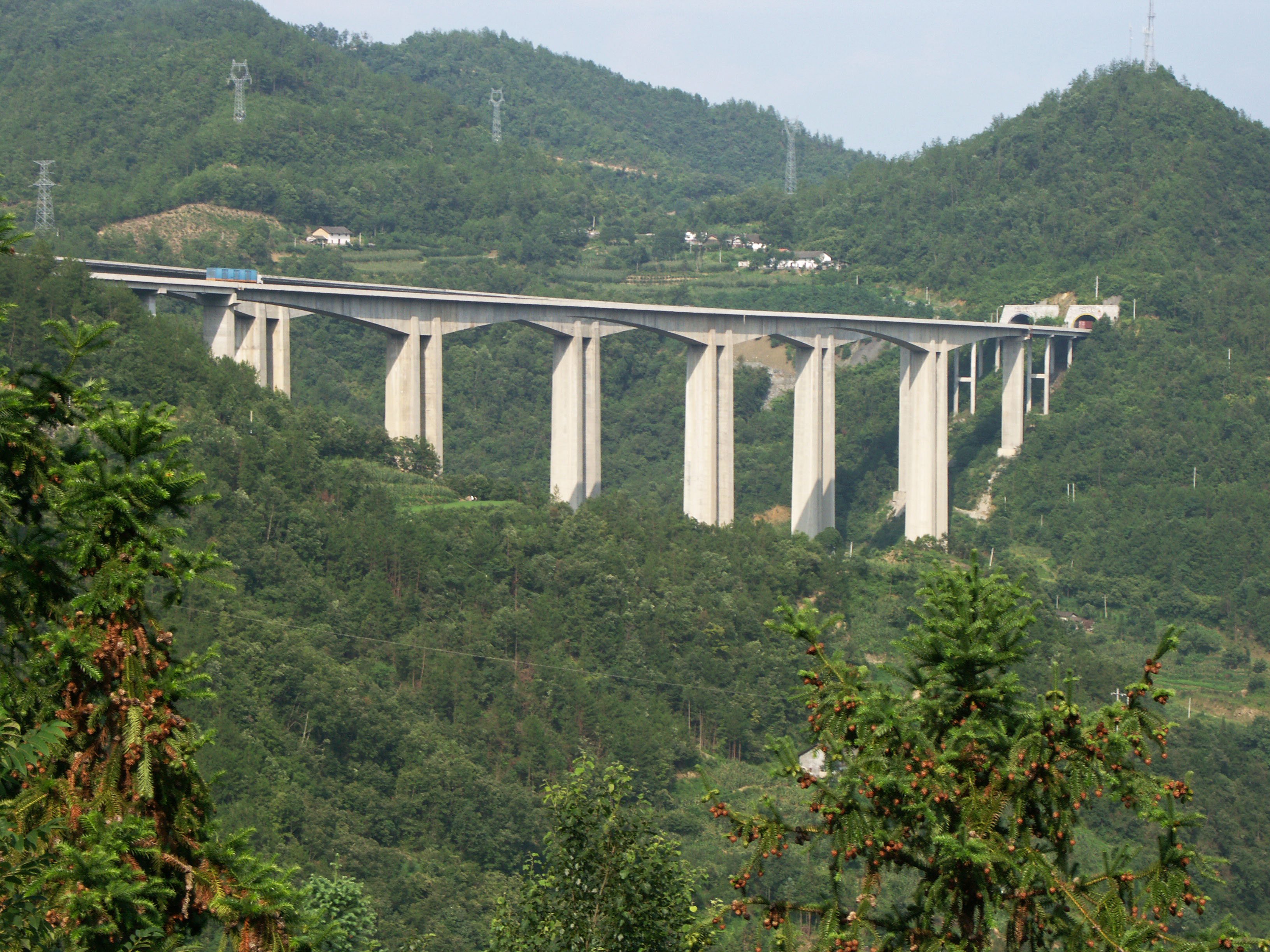 ShuanghekouLonglens.jpg