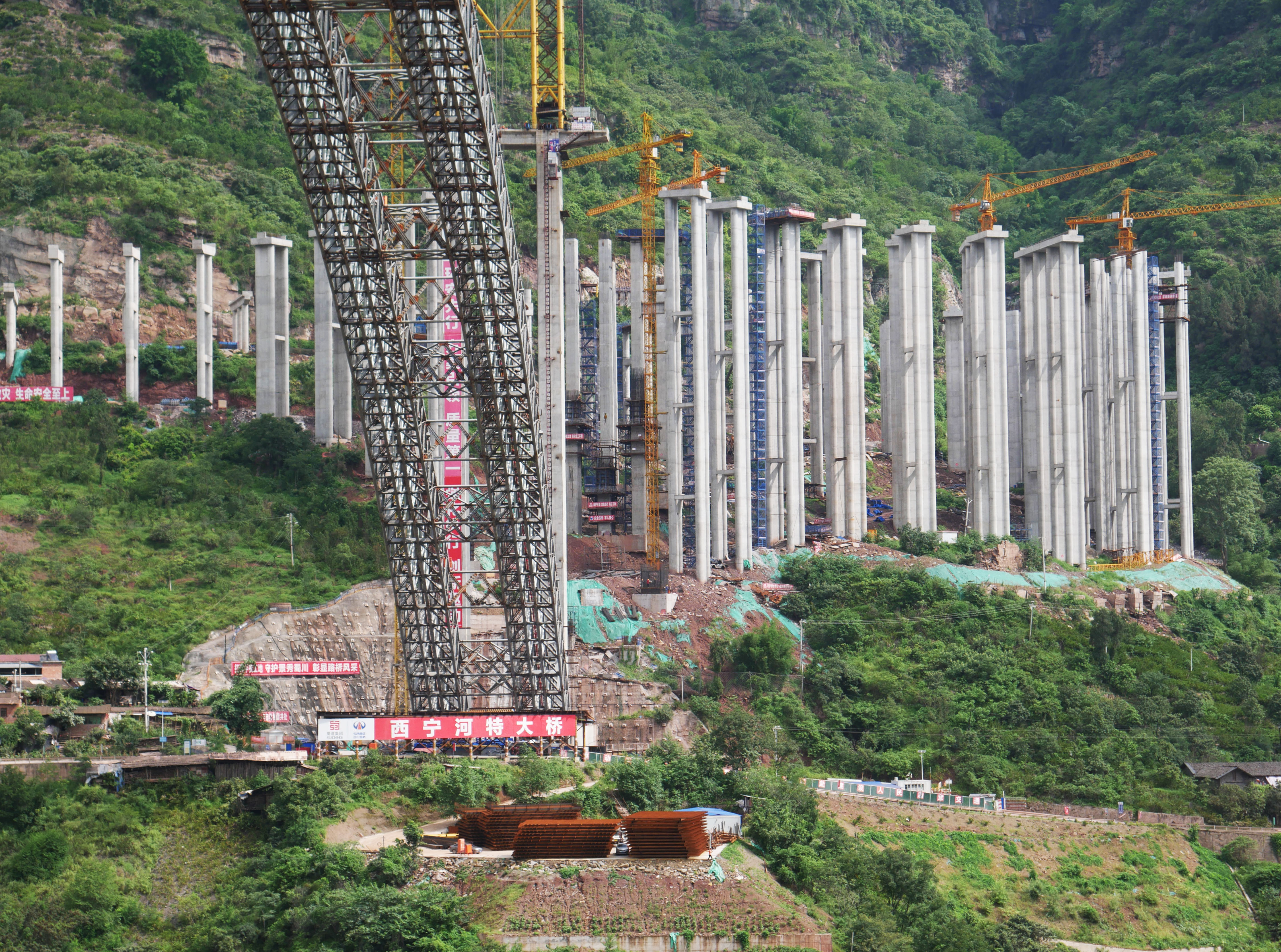 Xi'ninghe Truss ExitLongspan.JPG