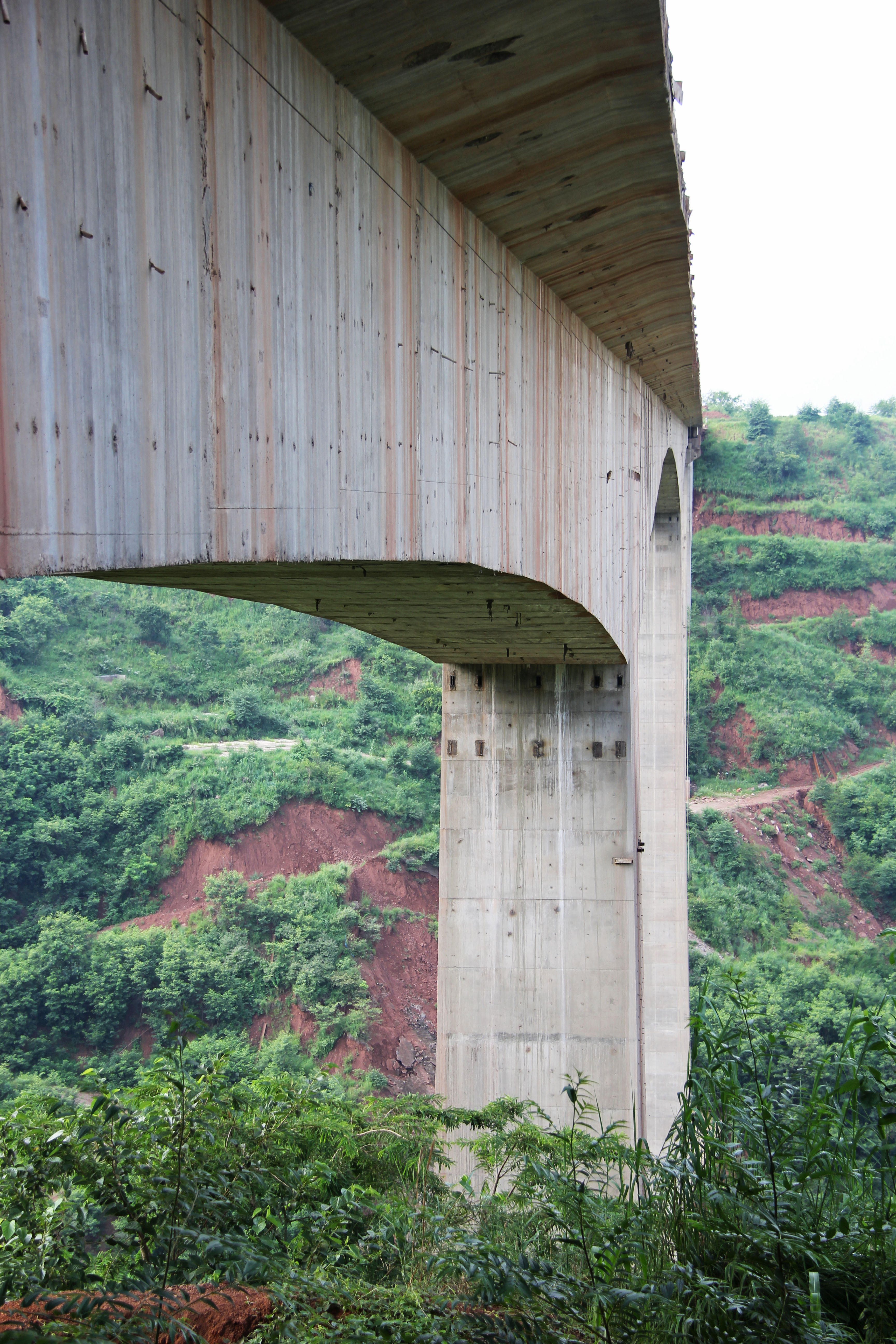 DahongshuigouBigBeamUnderside.jpg