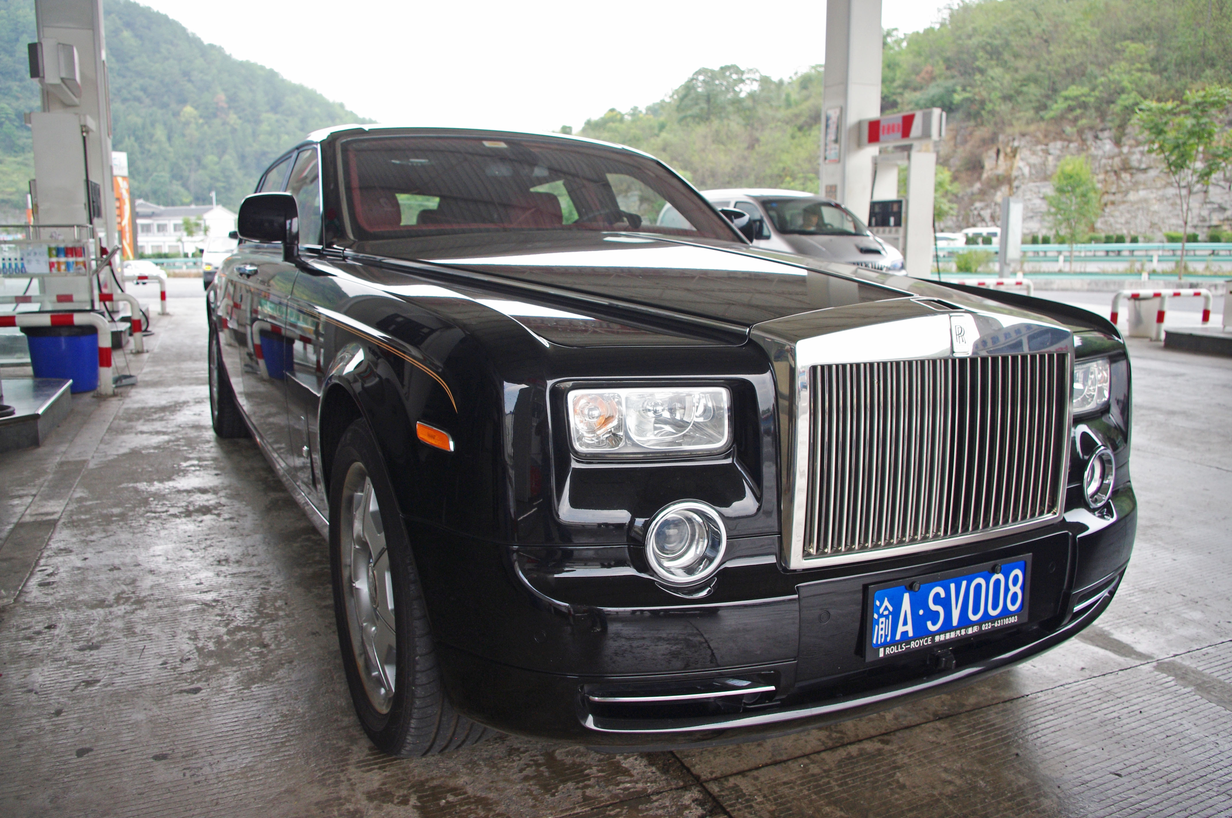 145G75RollsRoycebyRichard.jpg