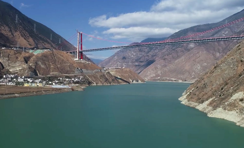 Daduhe Bridge XingkangWater.jpg