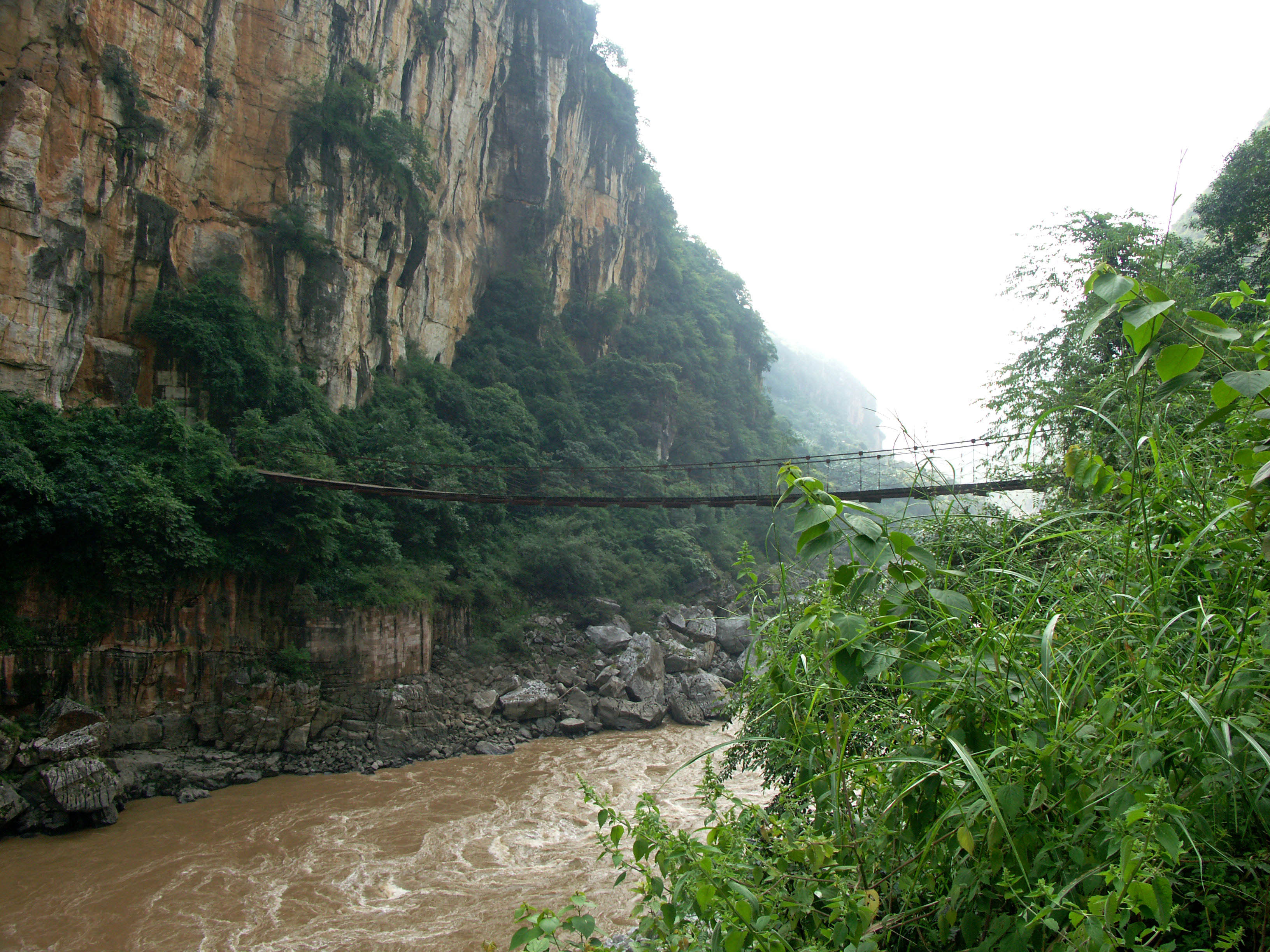35Beipanjiang2003Huajiang.jpg