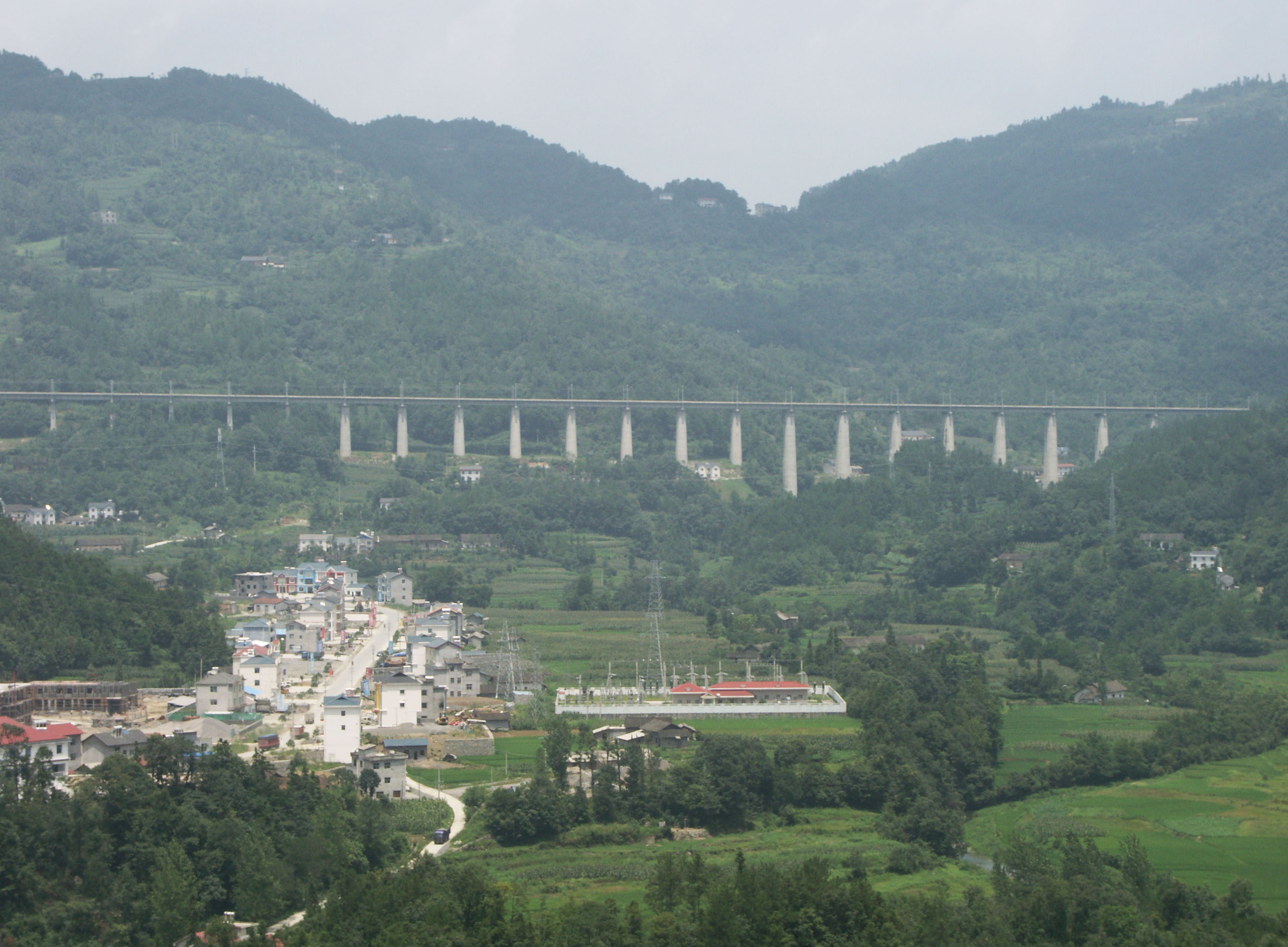 HouheAreaRailwayViaduct.jpg