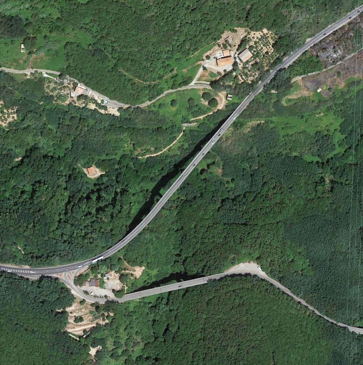 File:Emoli I Satellite.jpg