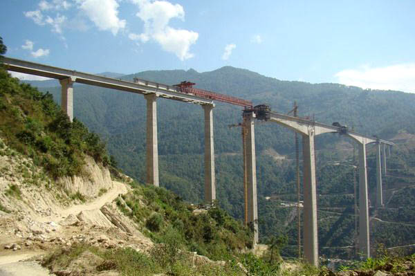 2MangjieduBridge.jpg