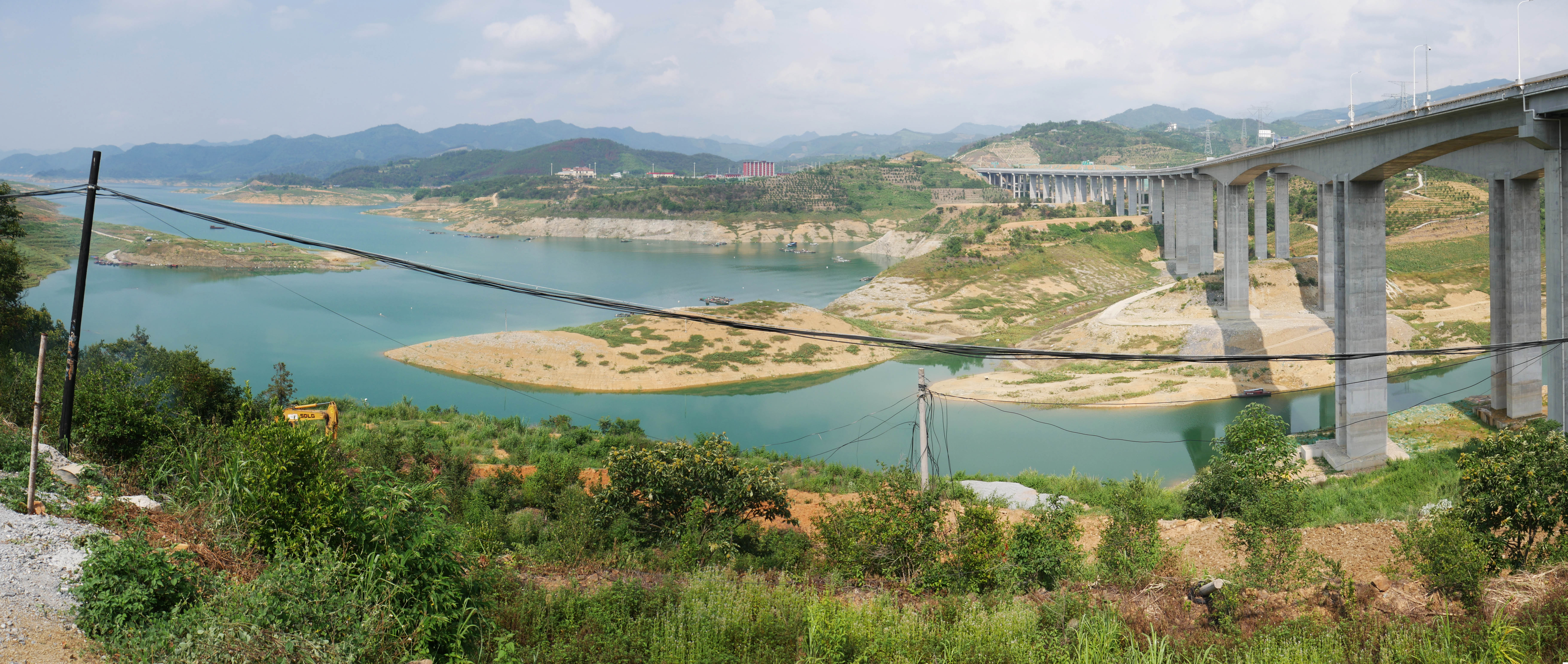 XiangyangNumber1 ReservoirWidest.jpg