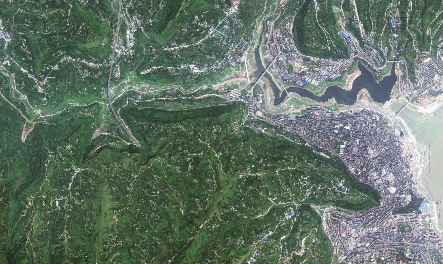 File:CaidigouRailwaySatelliteImageWide.jpg