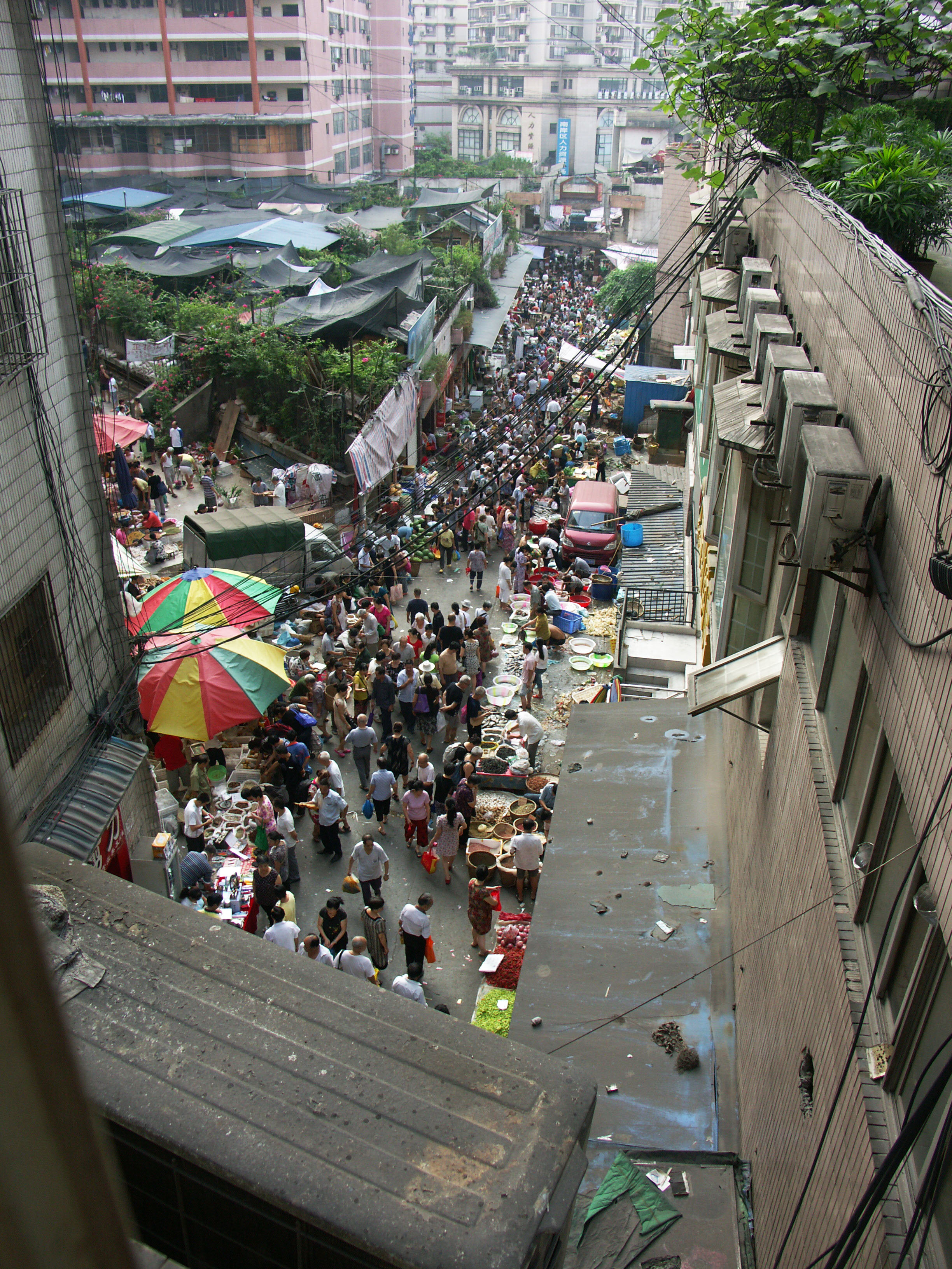 ChongqingHotelAlley copy.jpg