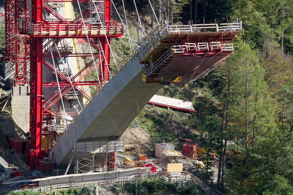 141006-Pfafers-der-Bogen-wachst.jpg