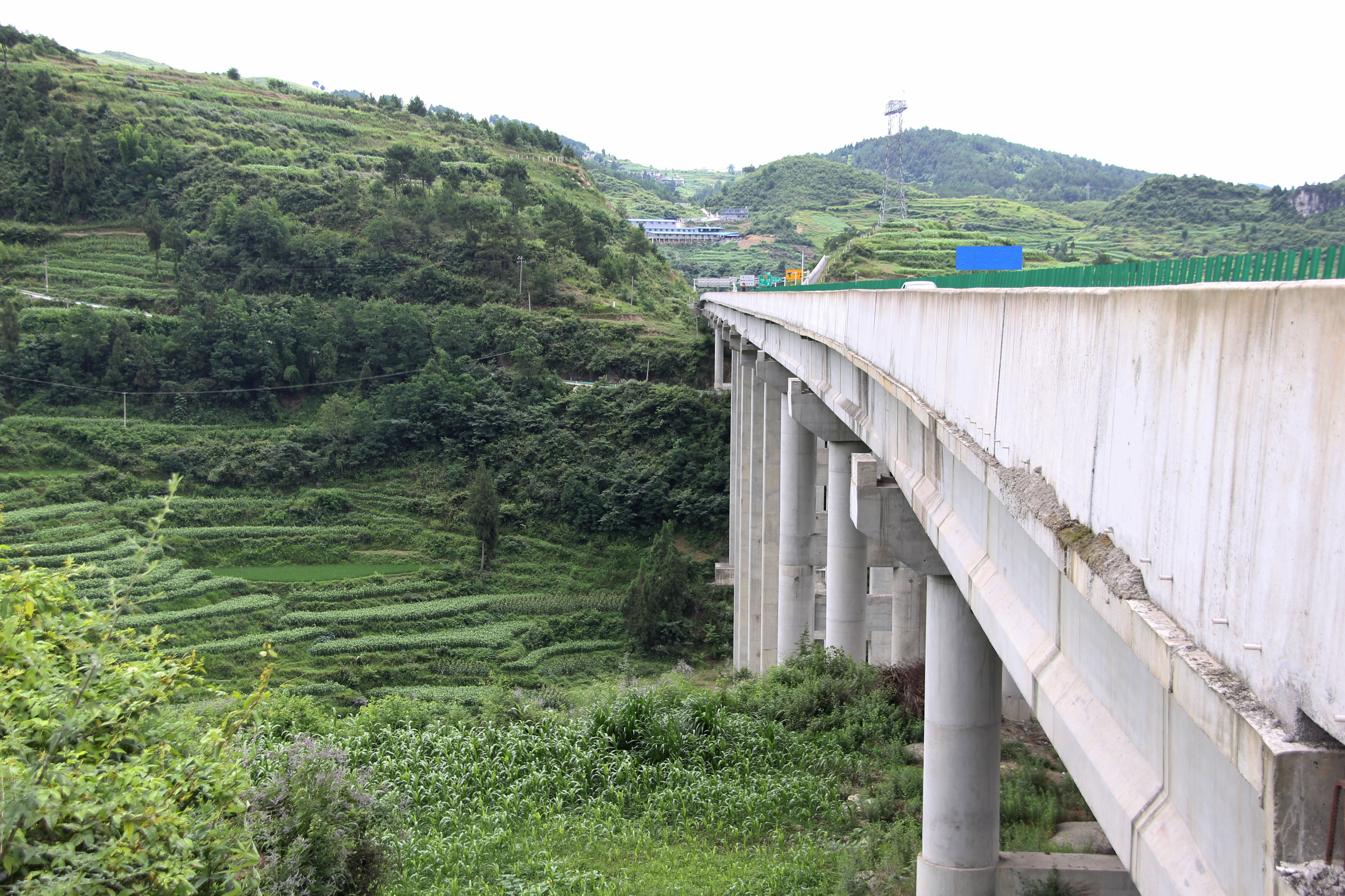 Linjiangmiao BridgeSide.JPG