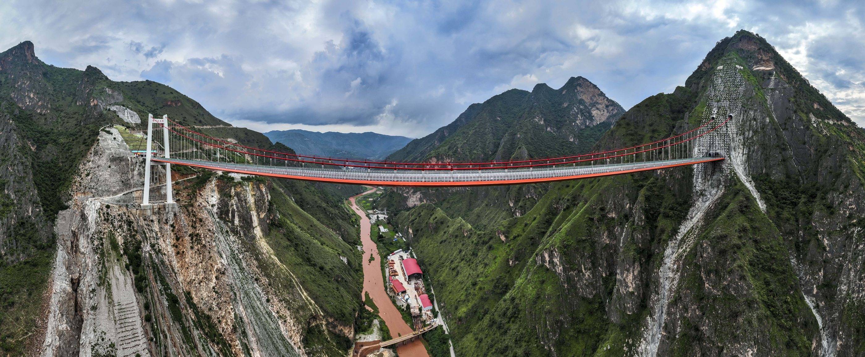LvzhijiangSuperWide.jpeg