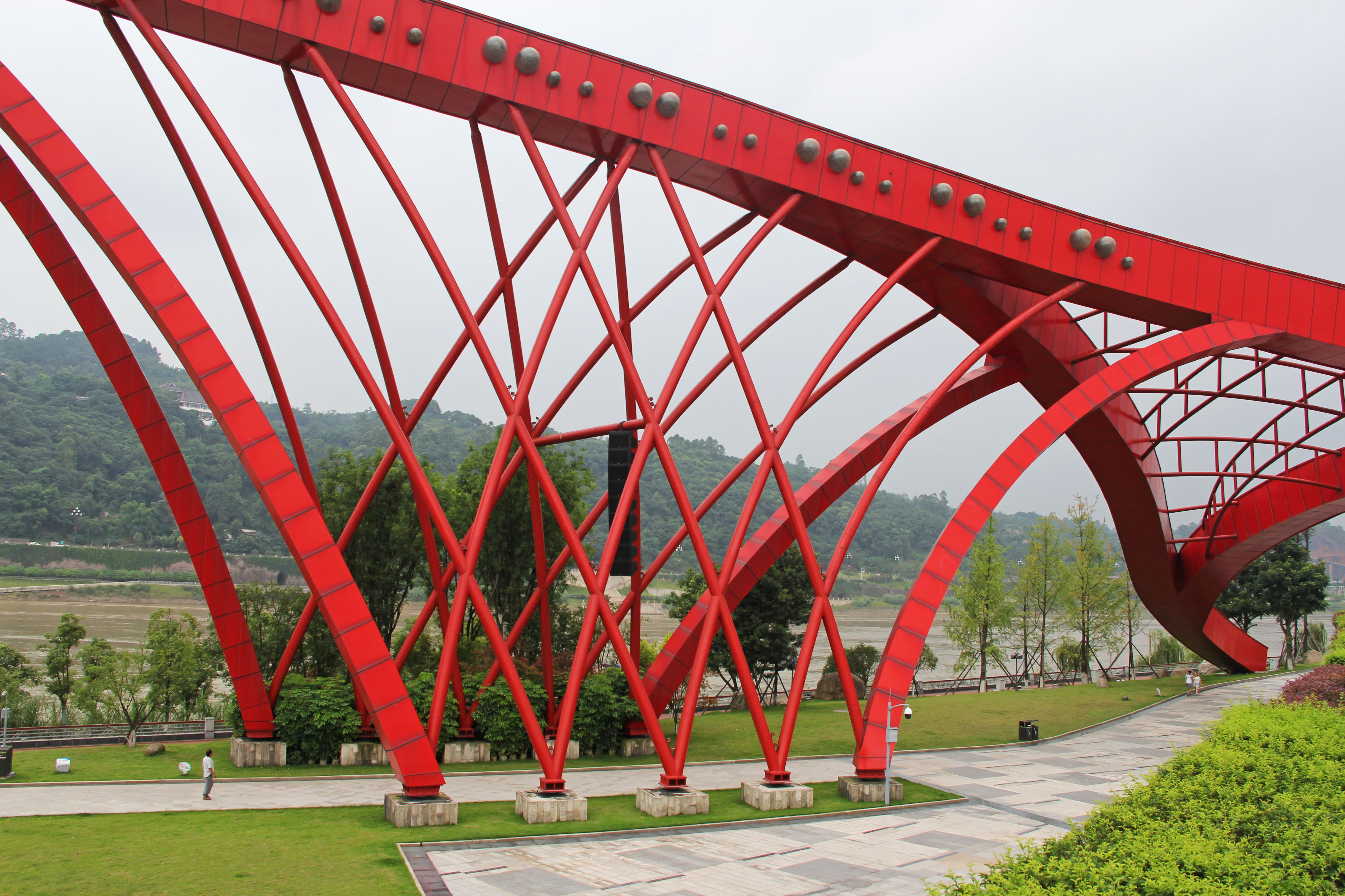 325YibinSculpturePark5 copy.JPG