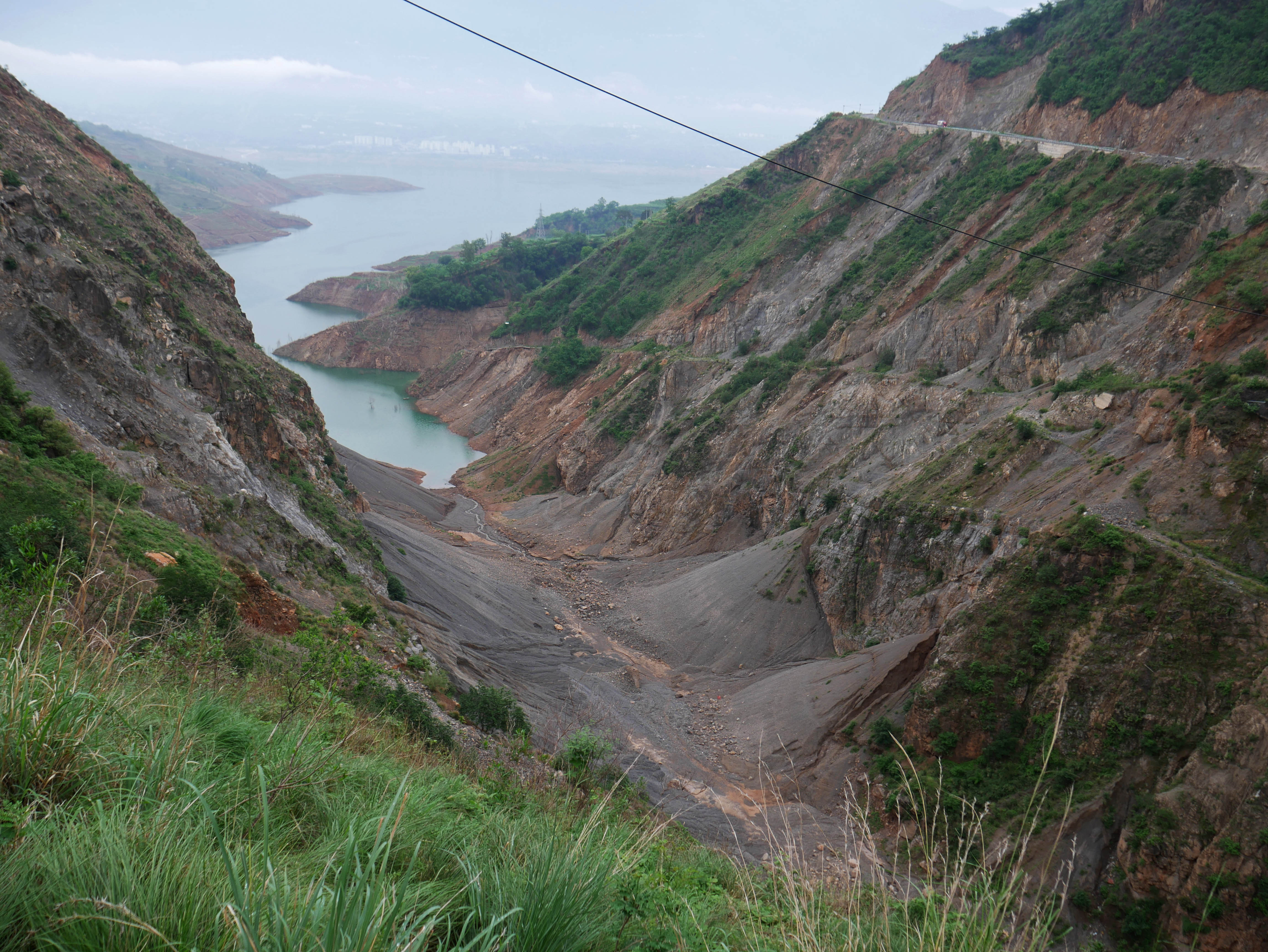 Zhilu2Valley.JPG
