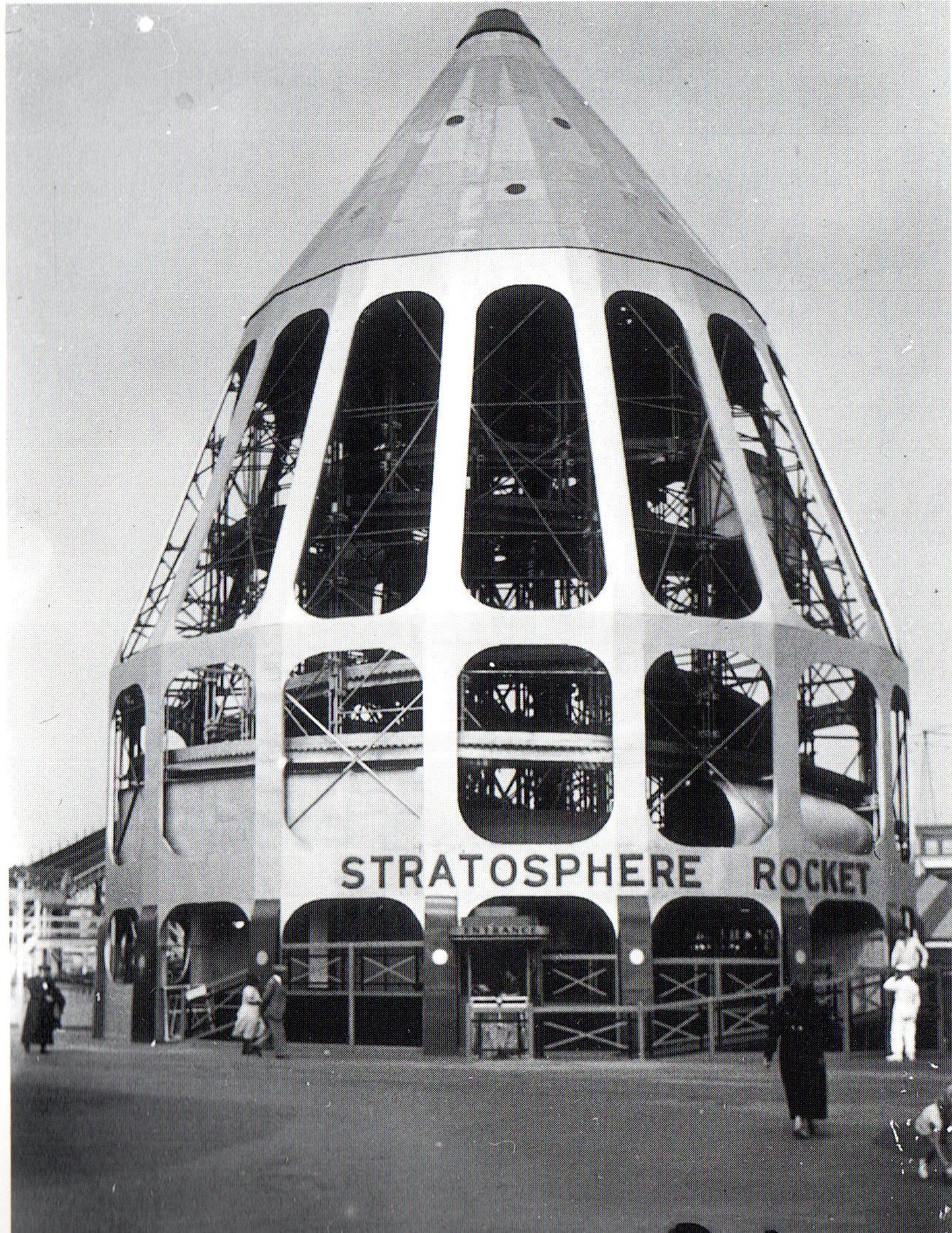 StratosphereRocketKursaal.jpg
