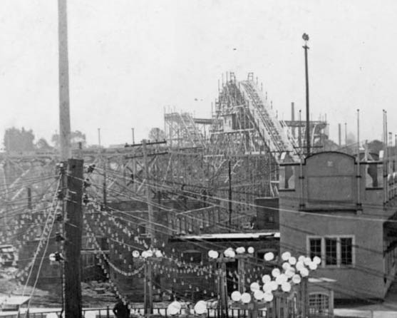 Dixie FlyerSummitBeachAkron2 copy.jpg