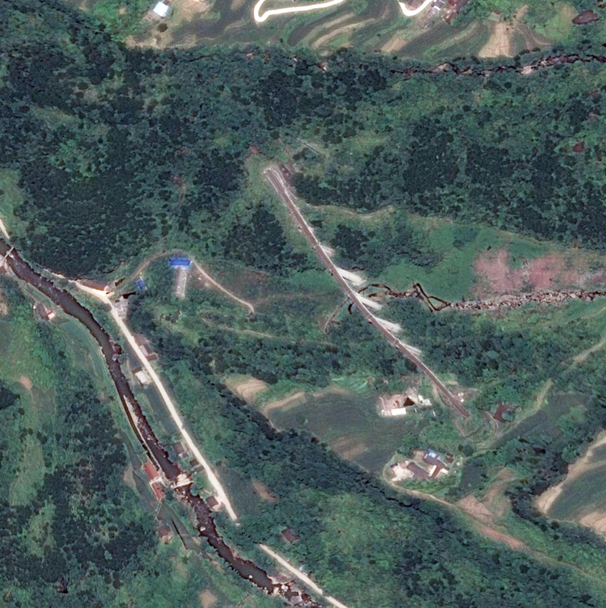 ZhoubadengRailwaySatellite.jpg