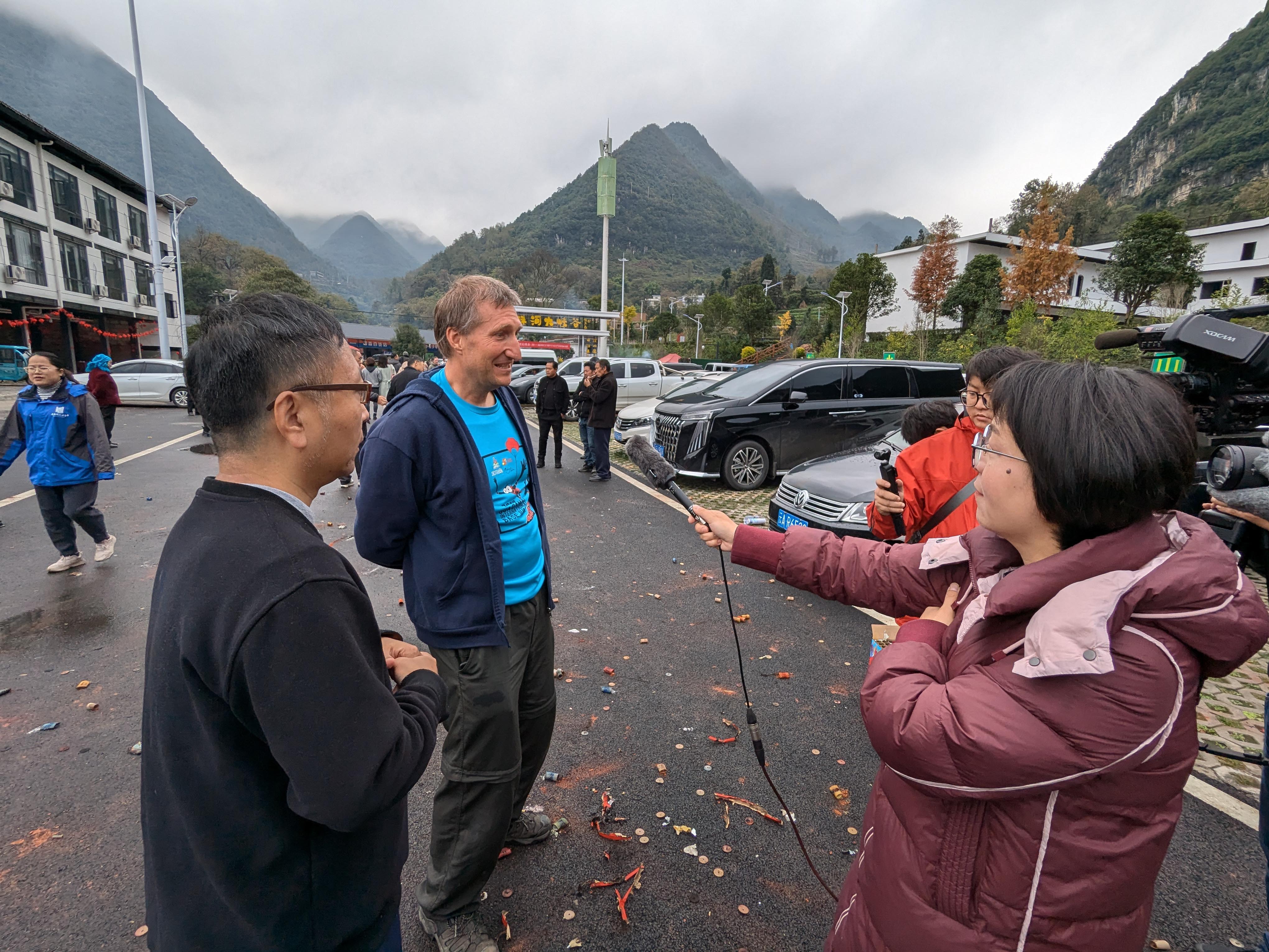 Nizhuhe DecemberGaryInterview.jpg