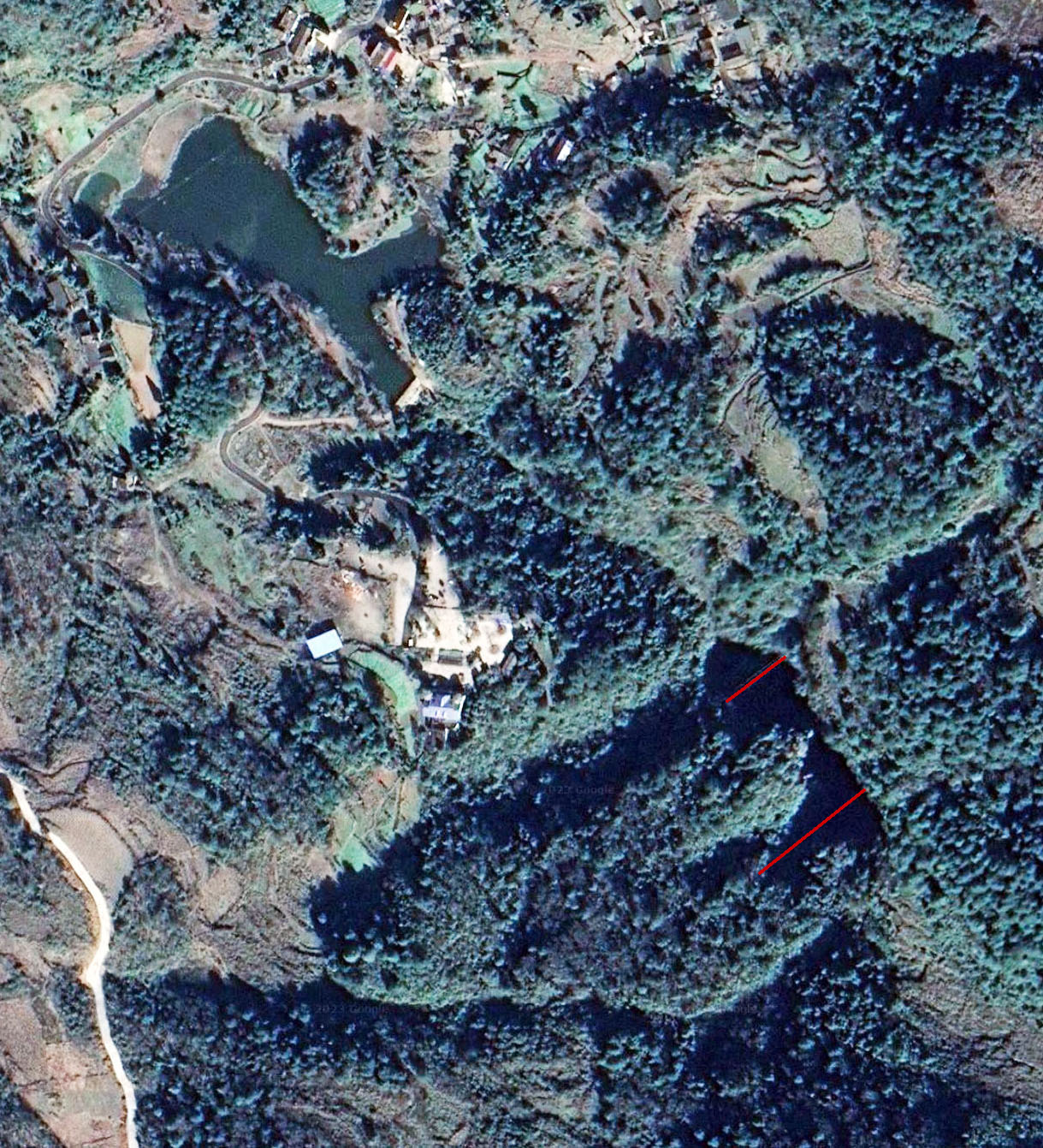 Hou'erSinkhole ScenicSatellite.jpg