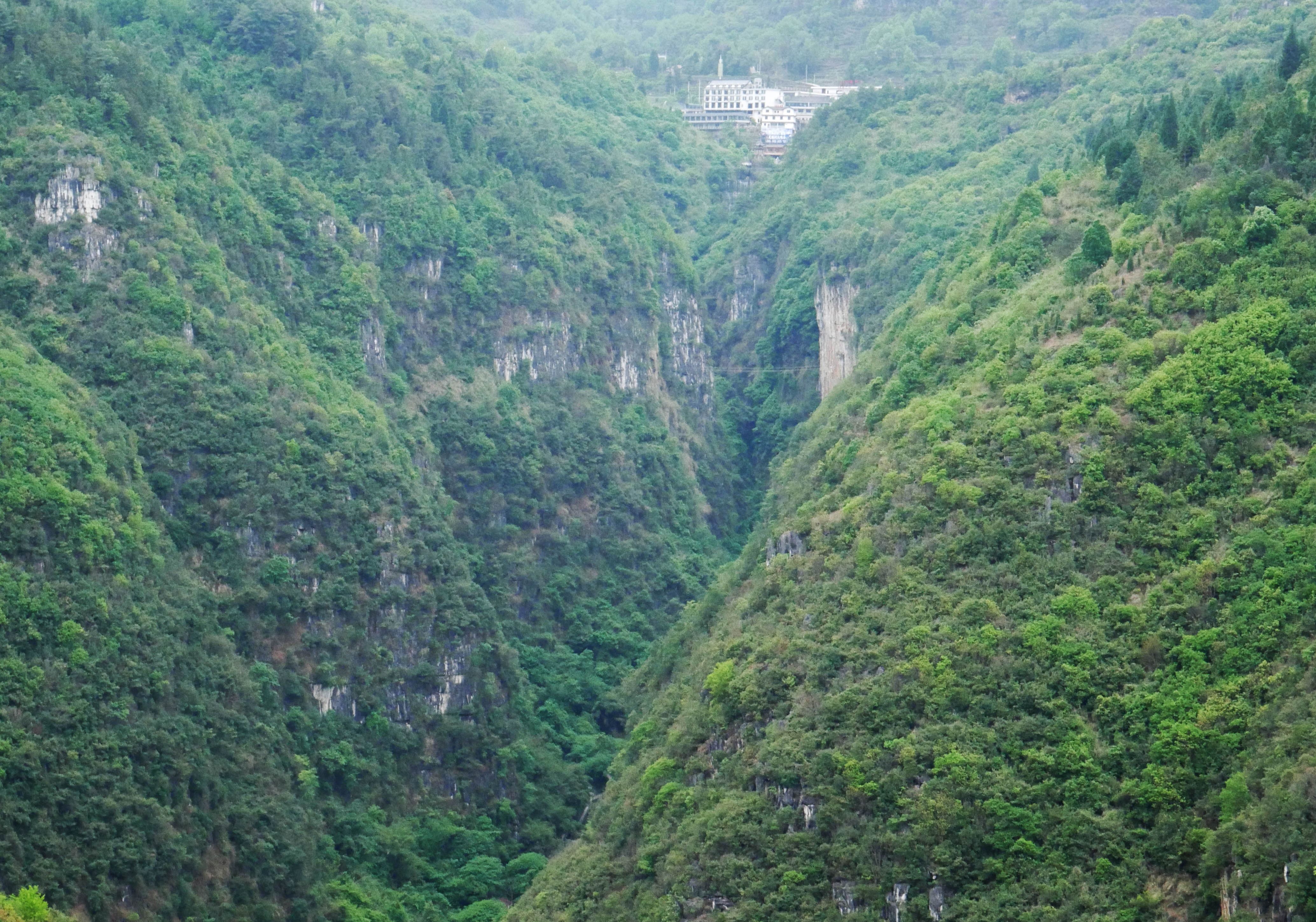 NizhuheViaFerrataFarView.JPG