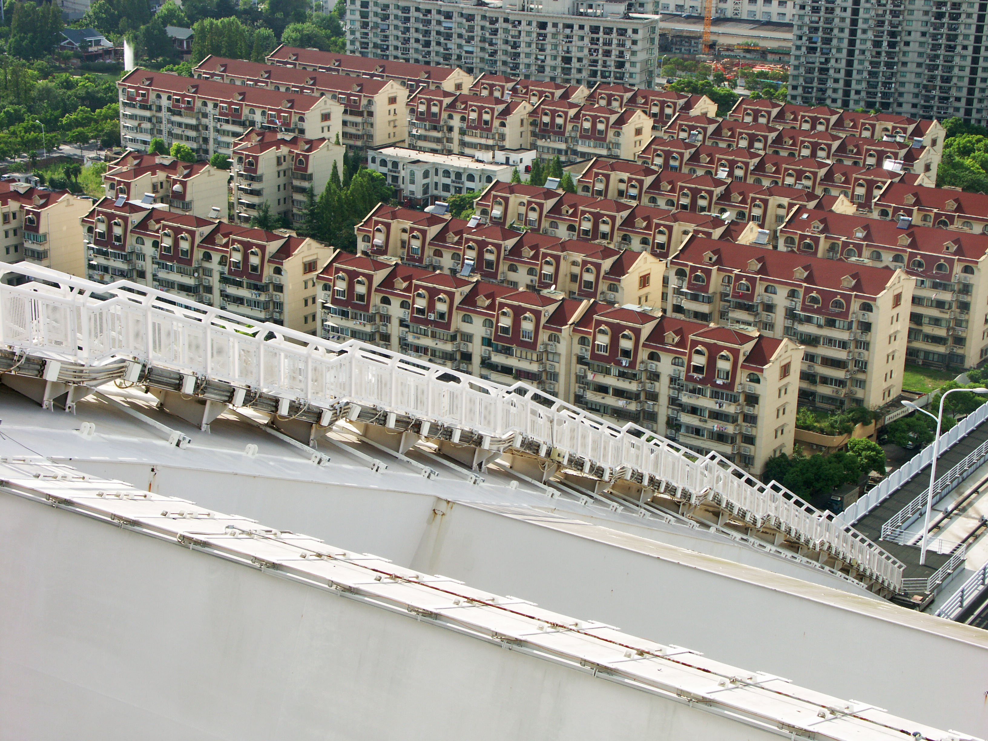 422Lupu&Houses copy.jpg