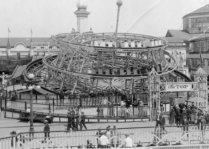 The Top - Luna Park - 1917-1920.jpg