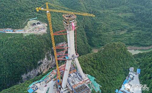 Kaixiahe Bridge YushiDeepCanyon.jpg