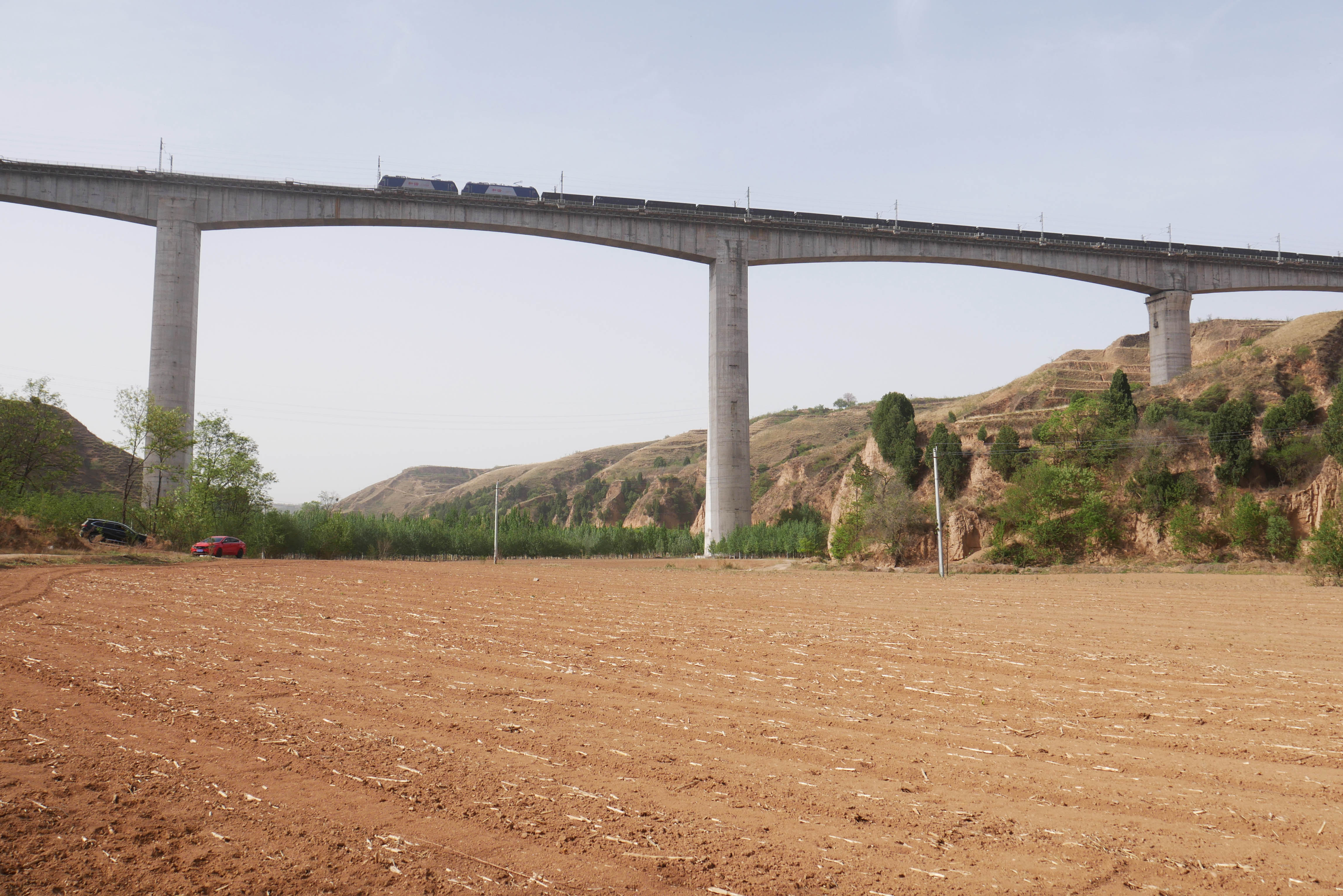JinshuigouRailway Field.JPG