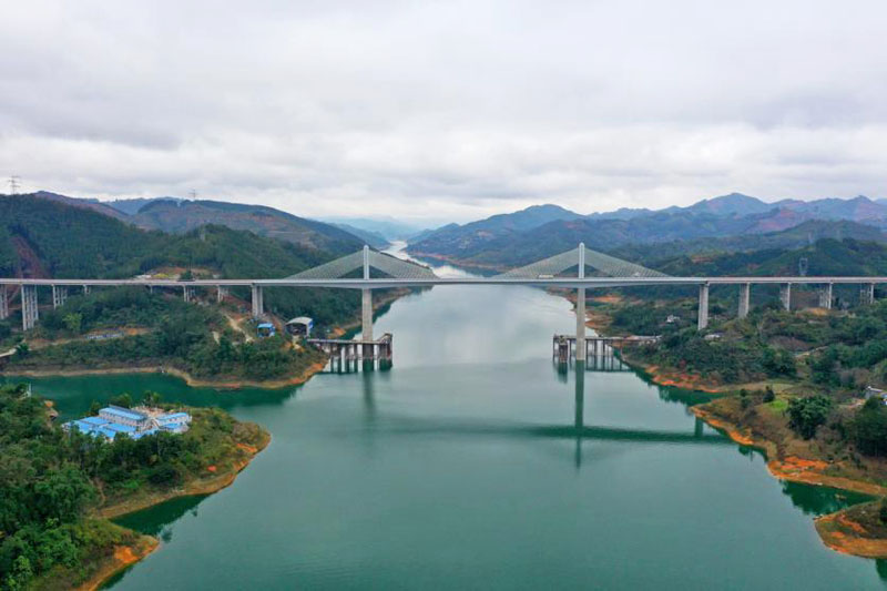 Nanpanjiang Bridge BadaheOpen2.jpg
