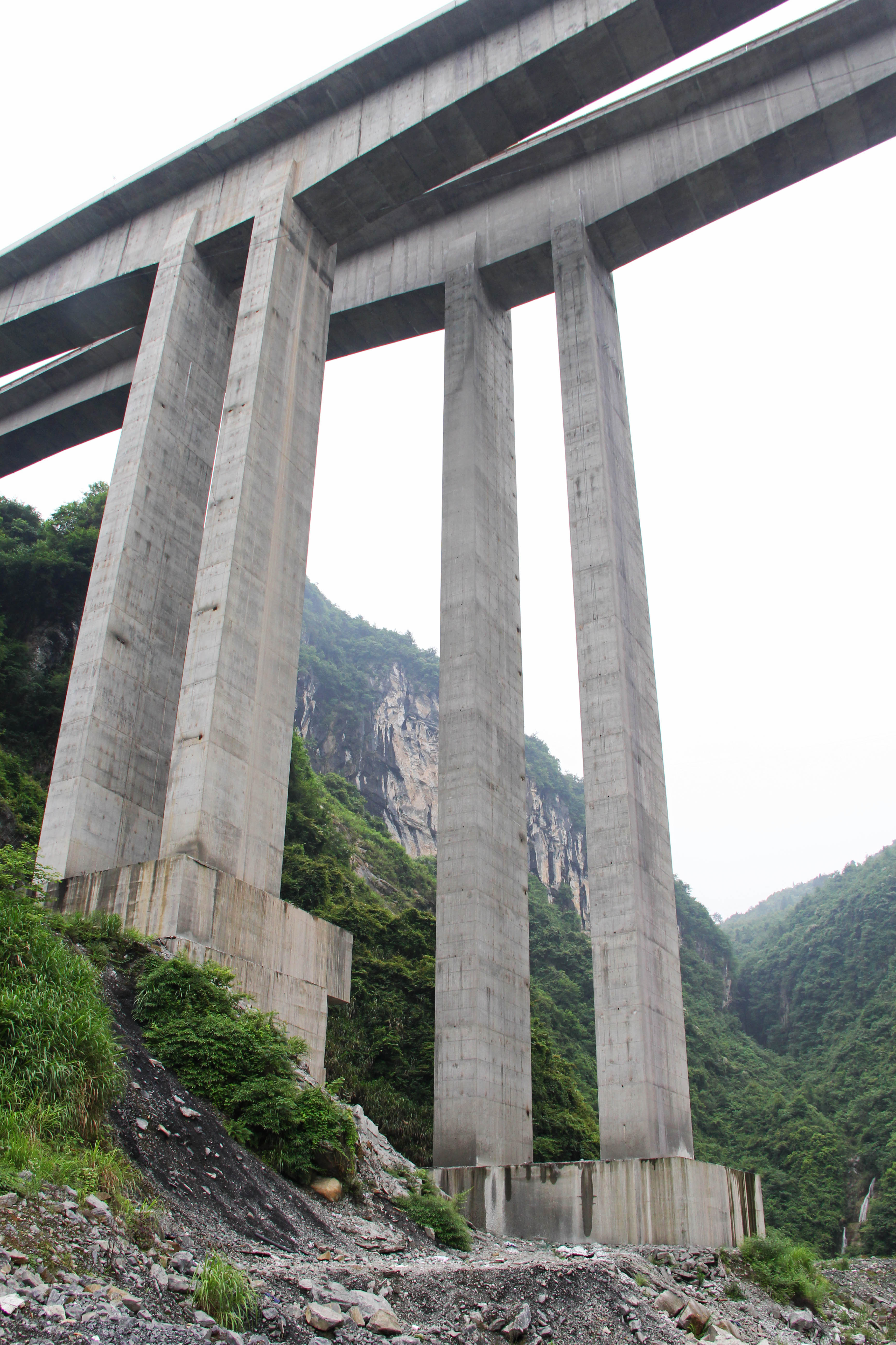 XiangjiaBeamEastOf Morong3.JPG