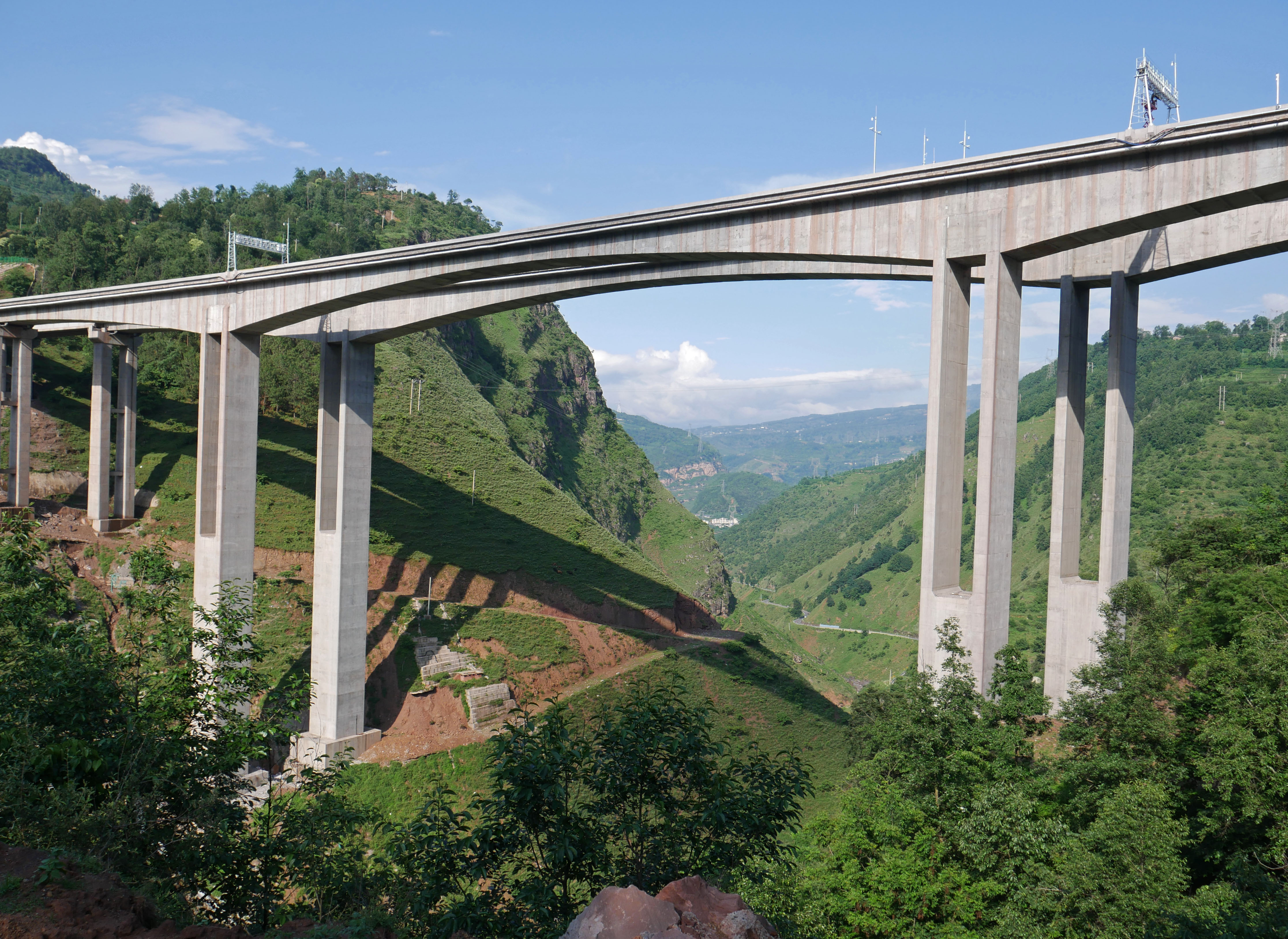 File:La'ermu28.JPG - HighestBridges.com