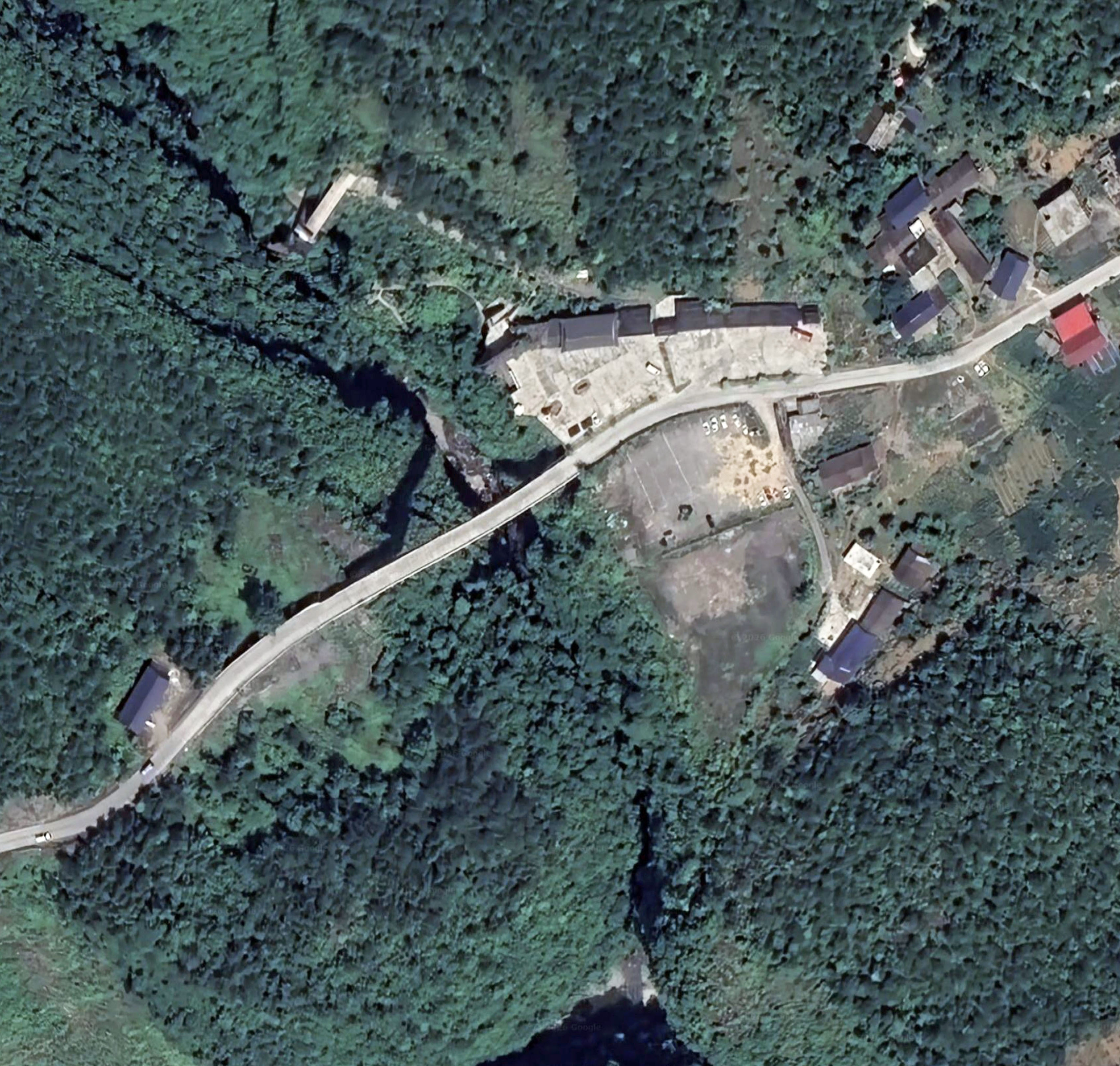 YunzhiduanElevatorSatellite.jpg